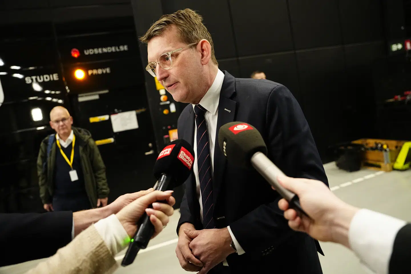 Venstres formand, Troels Lund Poulsen, siger i DR-debatten "Ansigt til ansigt - Hvem skal lede Danmark?" i DR Byen søndag 15. marts, at Venstre vil have dobbelt så mange værnepligtige.