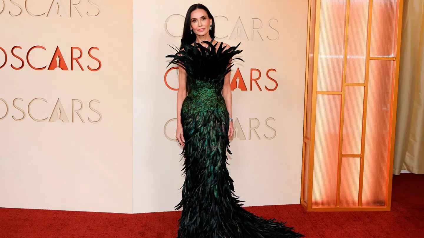 Demi Moore i en Gucci-kjole.