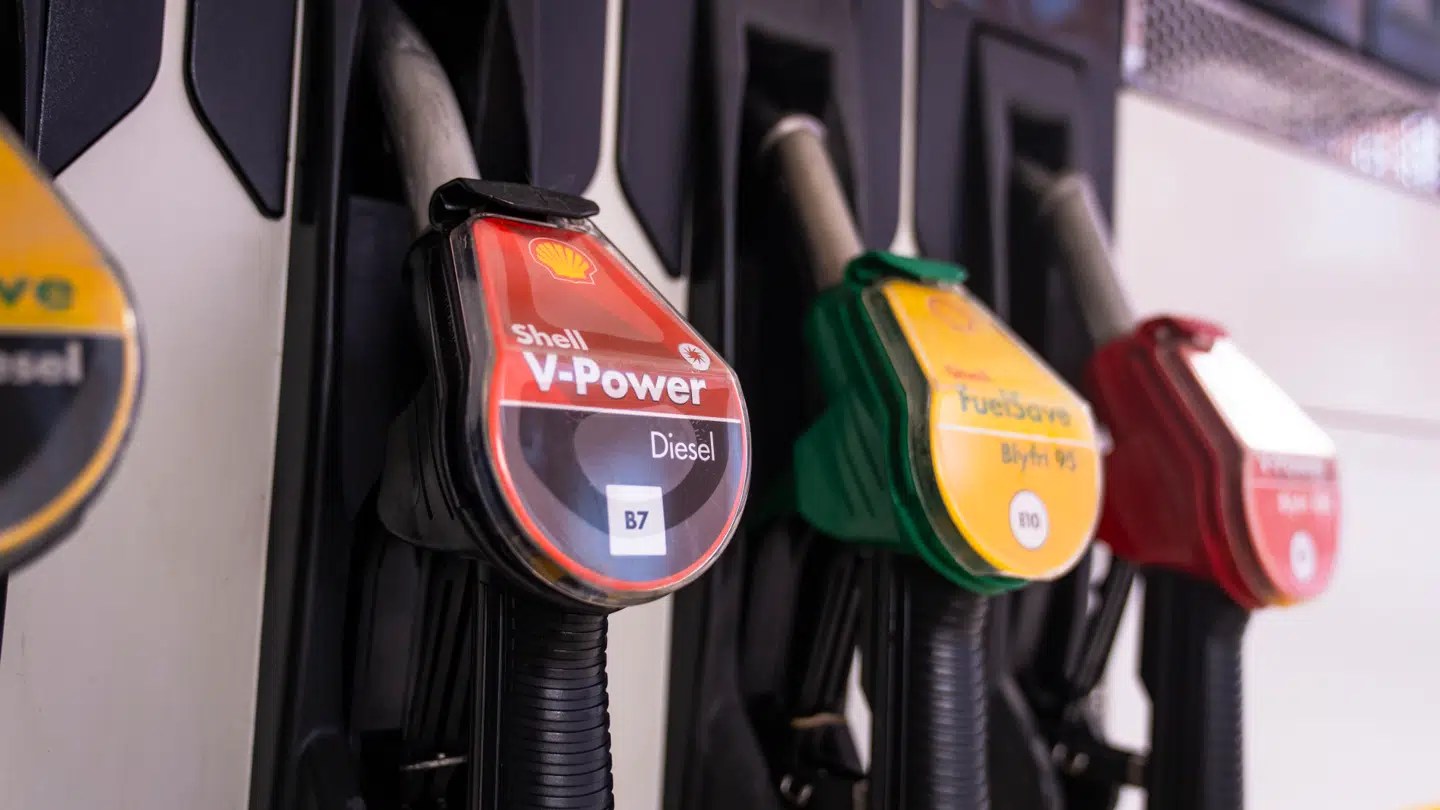 Brændstof stiger voldsomt i pris.