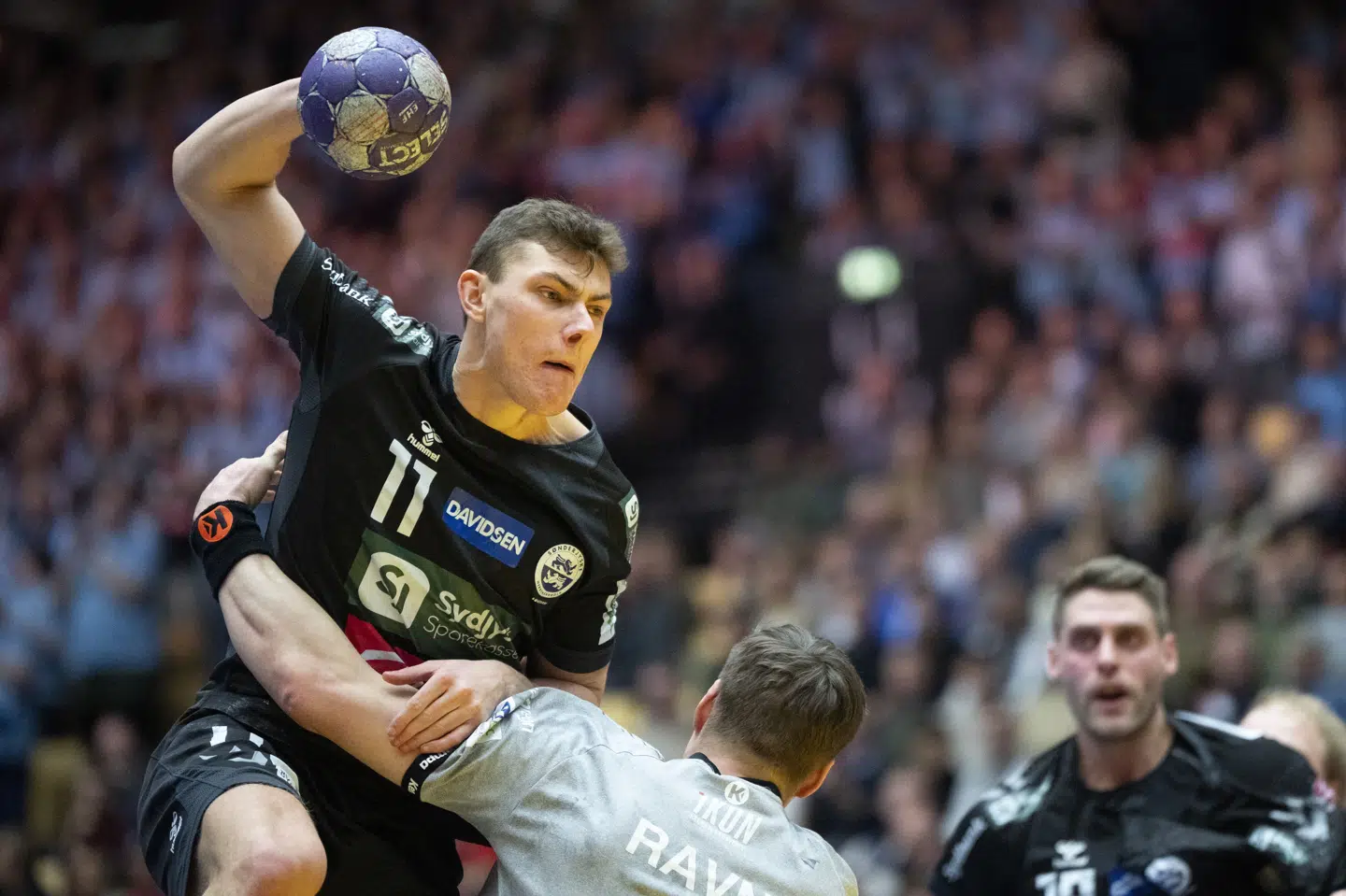 Nicolaj Jørgensen blev topscorer i den danske liga, før han sidste sommer forlod Sønderjyske og skiftede til HSV Hamburg. (Arkivfoto).