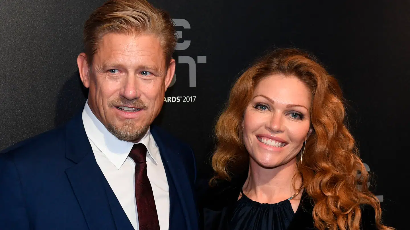 Peter Schmeichel med sin kone Laura von Lindholm.