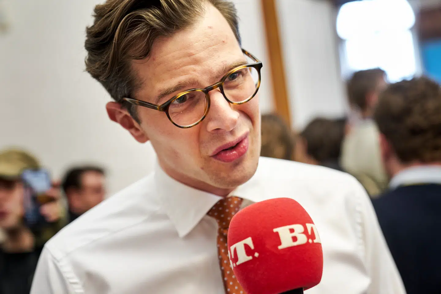 Alex Vanopslagh blev kritiseret af LA-folketingskandidaten Martin Mickey Pedersen. Nu er sidstnævnte blevet smidt ud af partiet.