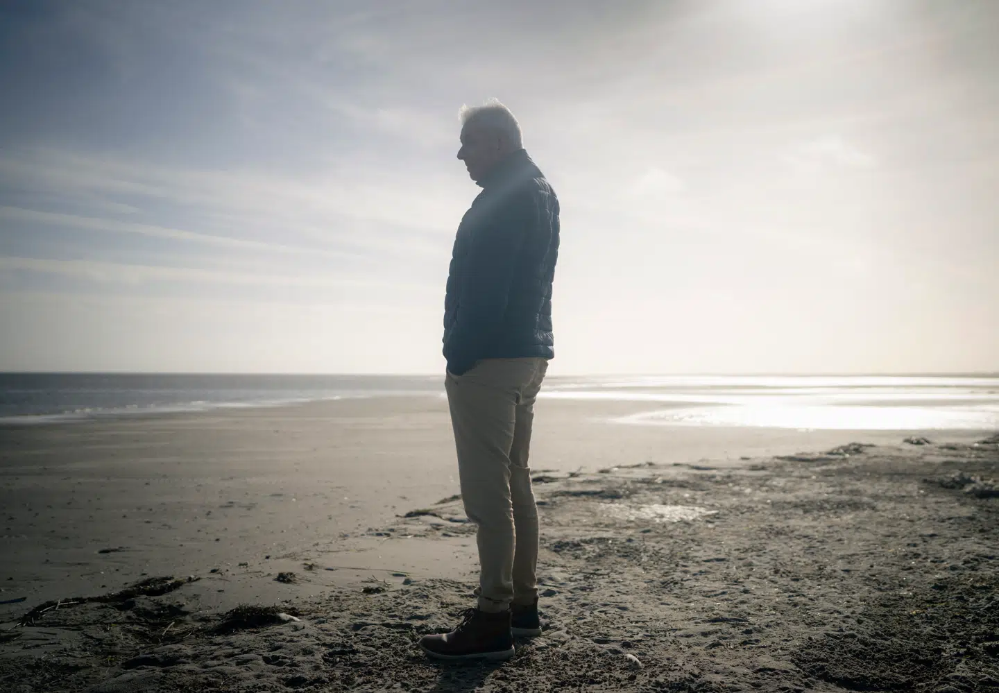 Hele verden stod åben, da Johnny Sort Jensen som 18-årig havnede i en livstruende situation og fik en nærdødsoplevelse.