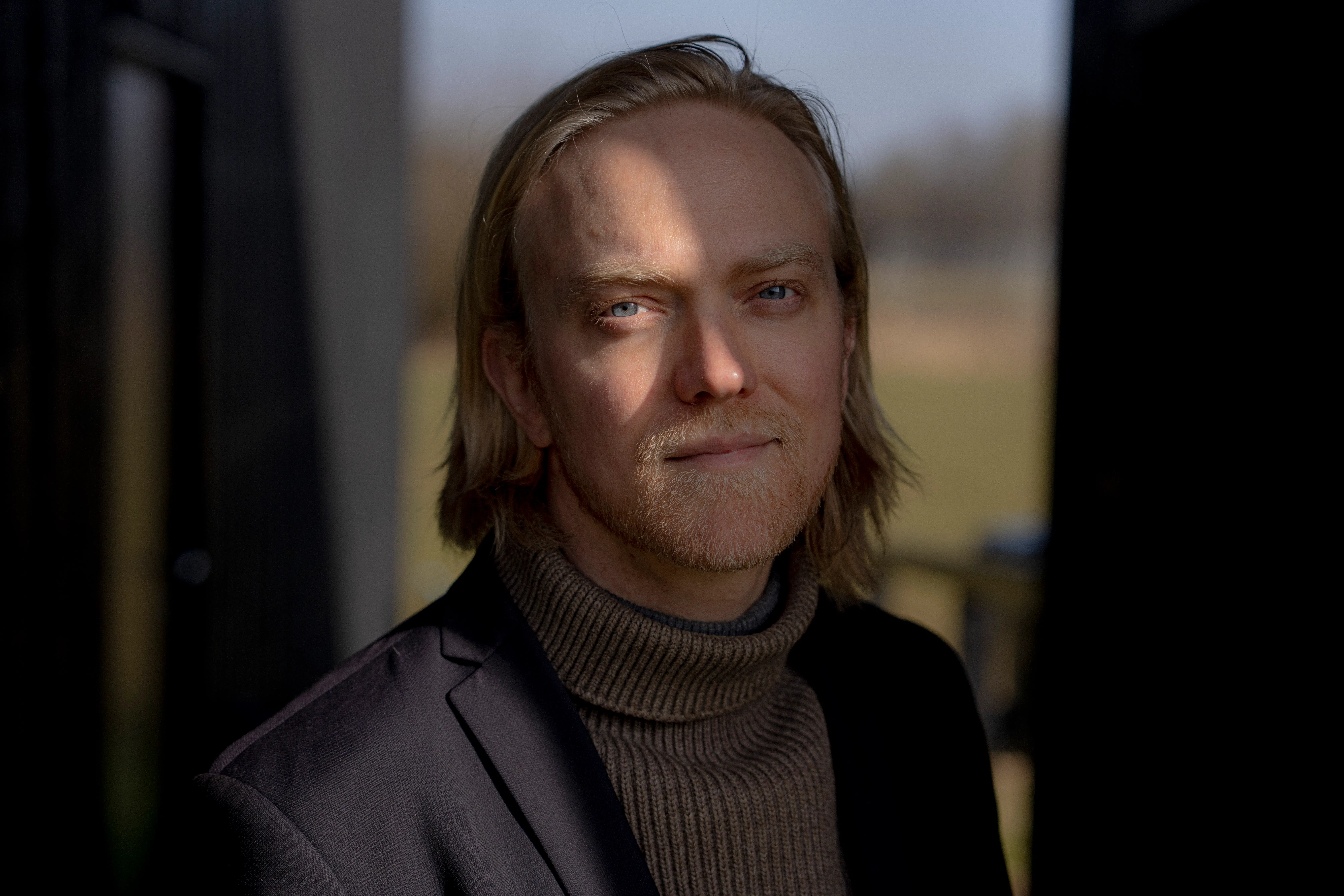 Tobias Anker Stripps arbejde kredser om døden. Det har forandret hans syn på livet