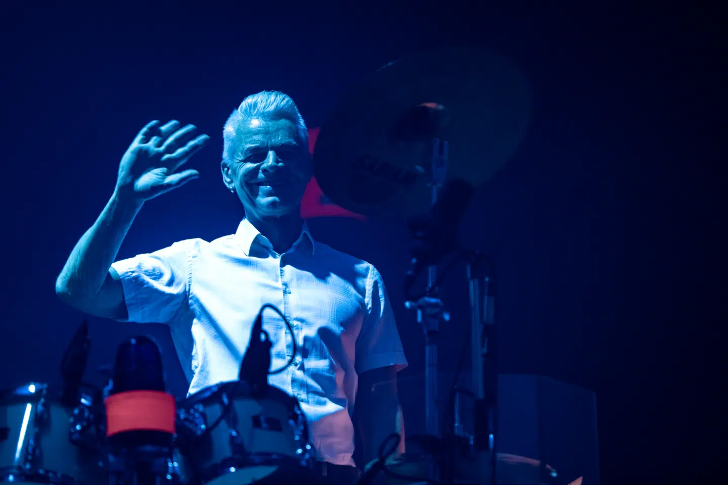 Sven Gaul, trommeslager i tv-2, på scenen i KB Hallen i 2021. Nu advarer han om de mulige konsekvenser af den stigende forekomst af ai-produceret musik i streamingtjenester.