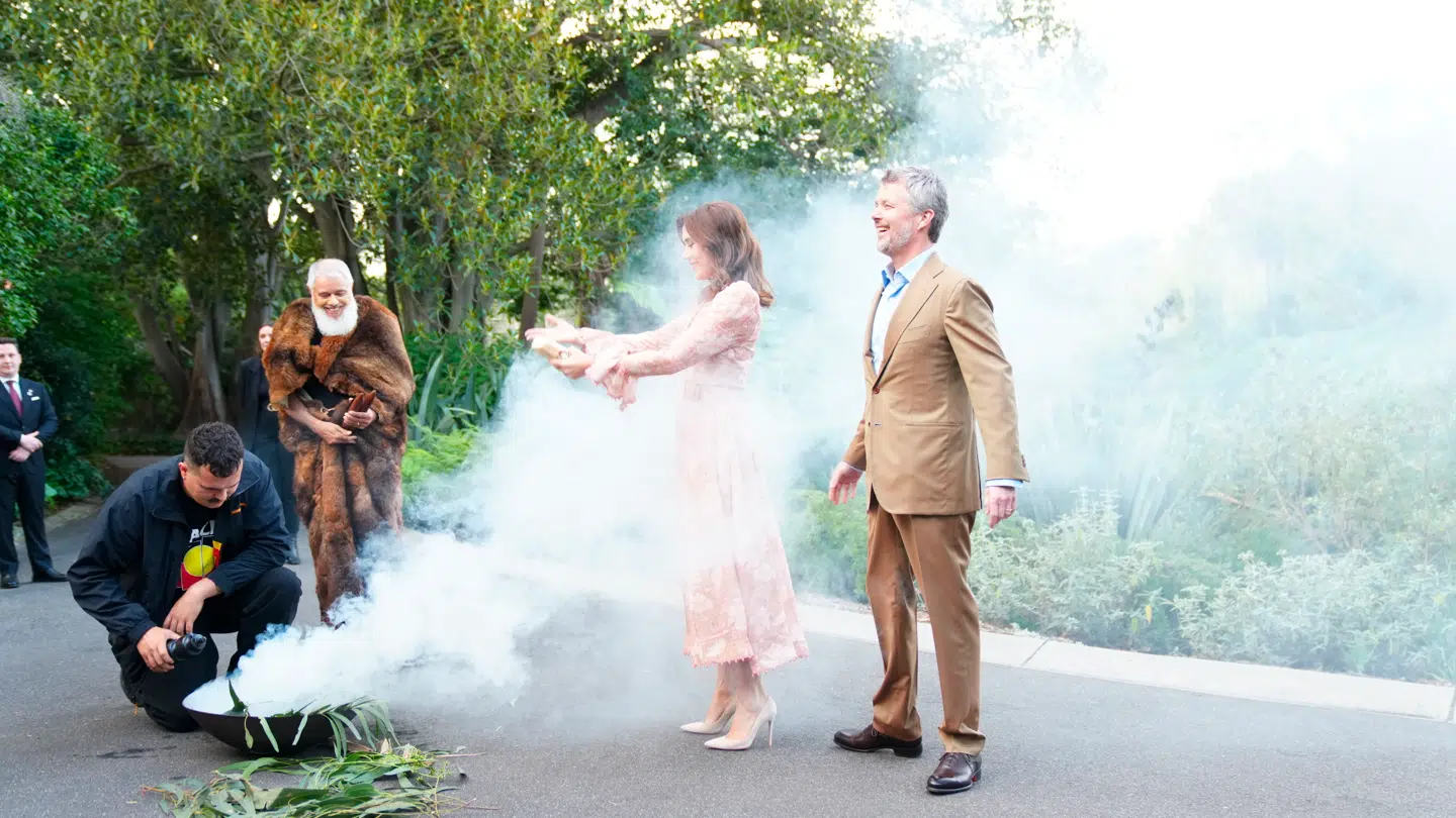 'I røg og damp for Danmark' – onsdag var det danske kongepar værter for et retur arrangement i Melbourne, hvor dronningens tale særligt vækkede opsigt.