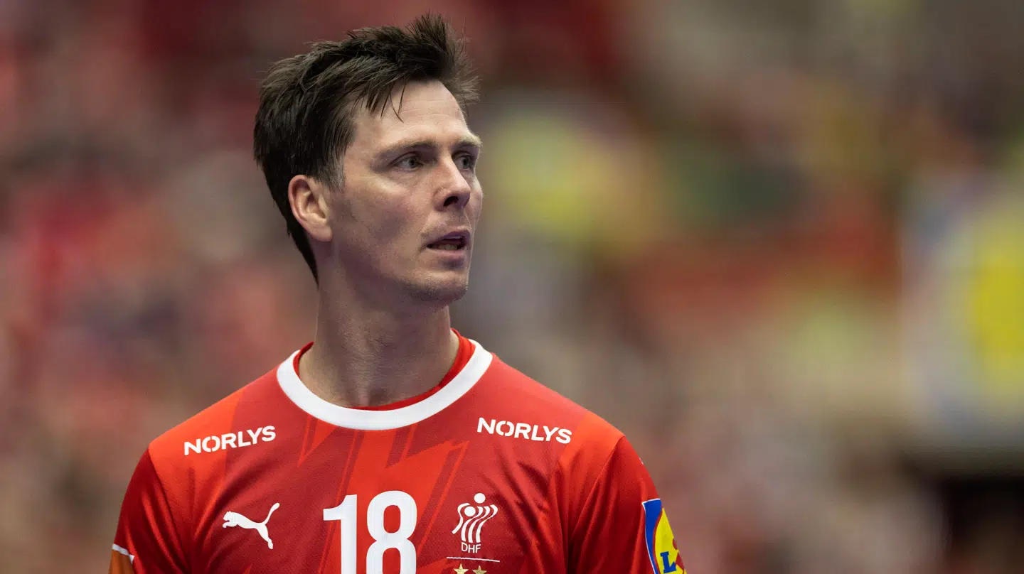 Højrefløjen stopper på landsholdet.