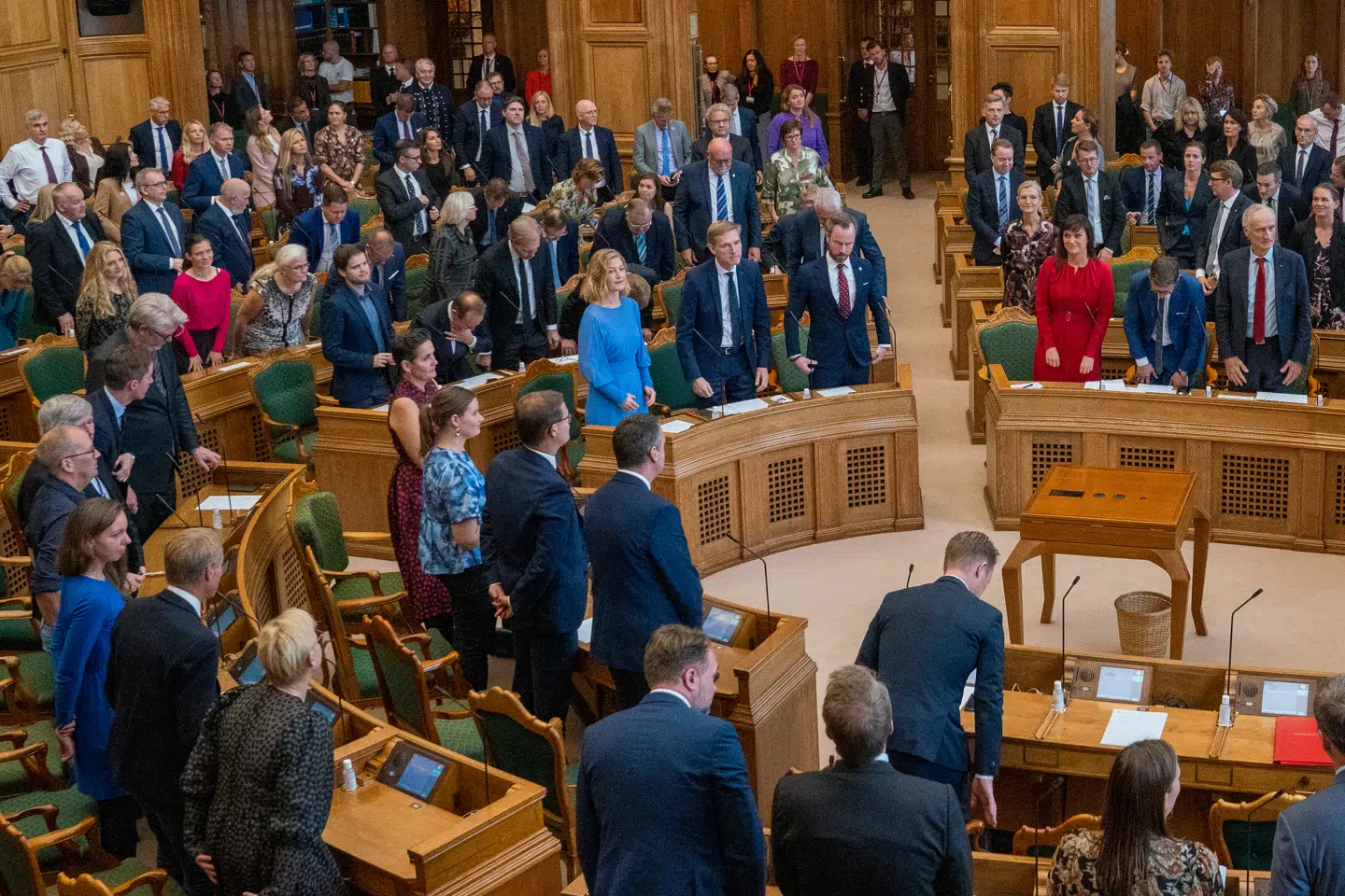 Listen over folketingspolitikere, der ikke stiller op ved årets valg, rummer både tidligere ministre og partiformænd.