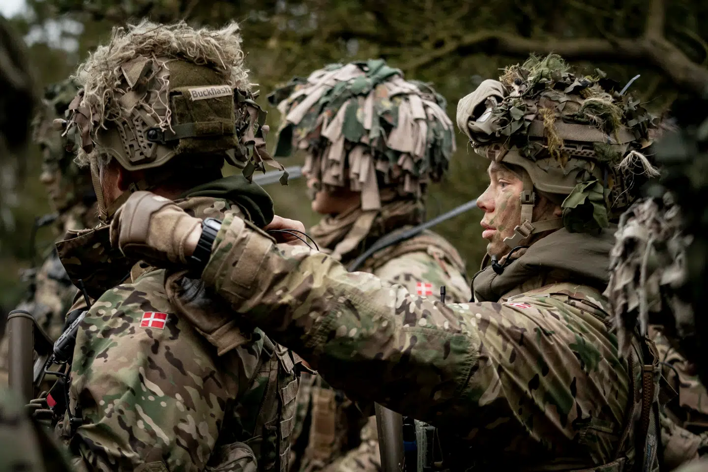 Soldater fra Slesvigske Fodregiment på øvelse i Oksbøl Skyde- og øvelsesterræn torsdag den 16. marts 2023. Regimentet er et af fire kamptropsregimenter under Hærkommandoen. Næsten 2000 personer forlod sidste år Forsvaret. Det viser tal fra Forsvarsministeriets personalestyrelse.. (Foto: Mads Claus Rasmussen/Ritzau Scanpix)