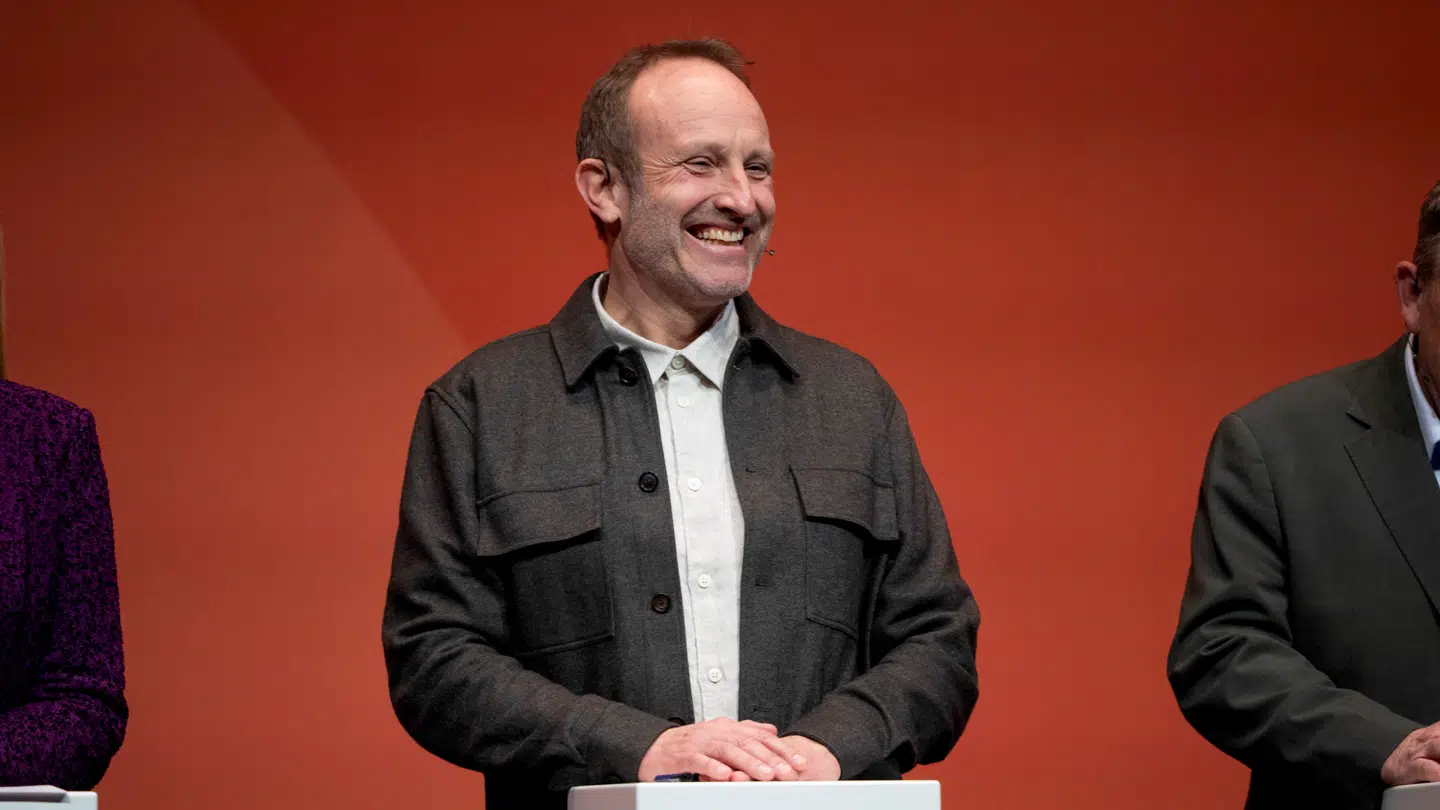 Martin Lidegaard har grund til at smile. Han ved, at han, på trods af Mette Frederiksen garantier om det modsatte, får afgørende indflydelse på udlændingepolitikken i en rød regering.