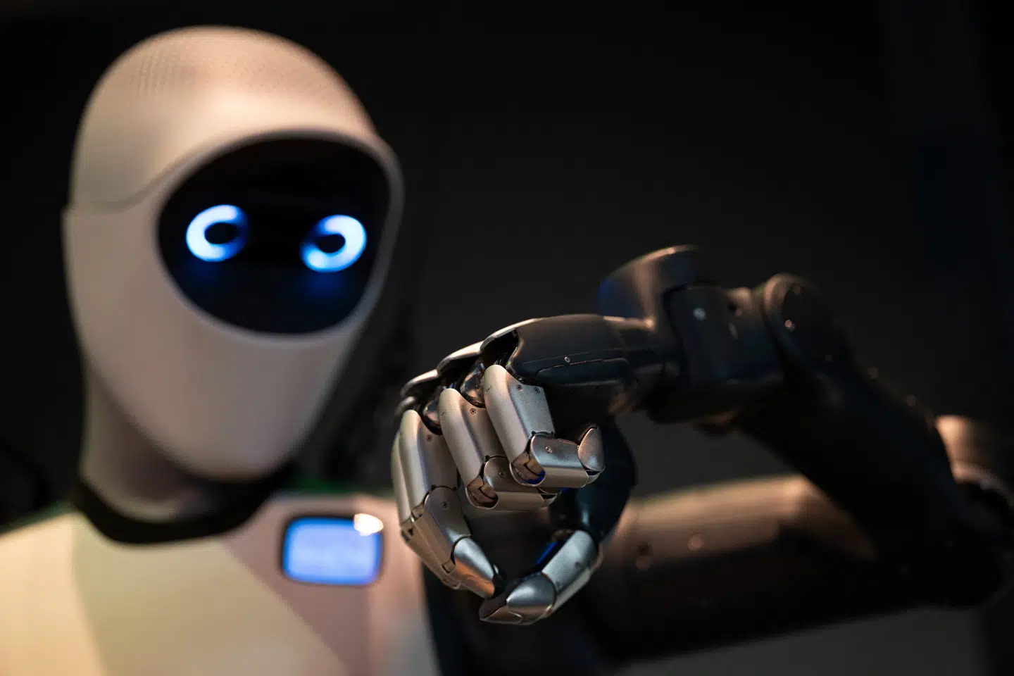 En ny service ved navn RentAHuman gør det muligt for kunstige intelligenser at leje mennesker til at løse opgaver ude i virkeligheden.