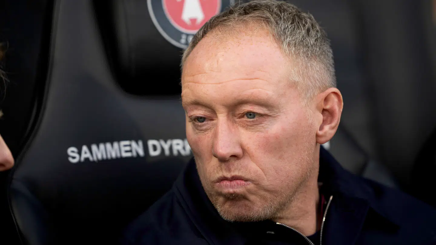 Brøndbys cheftræner Steve Cooper har taget konsekvensen.