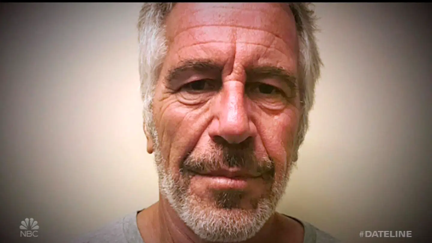 Jeffrey Epstein havde unge kvindelige »assistenter« ansat. Nu fortæller en af dem til The Wall Street Journal om, hvordan hun blev kontrolleret og manipuleret af Epstein.