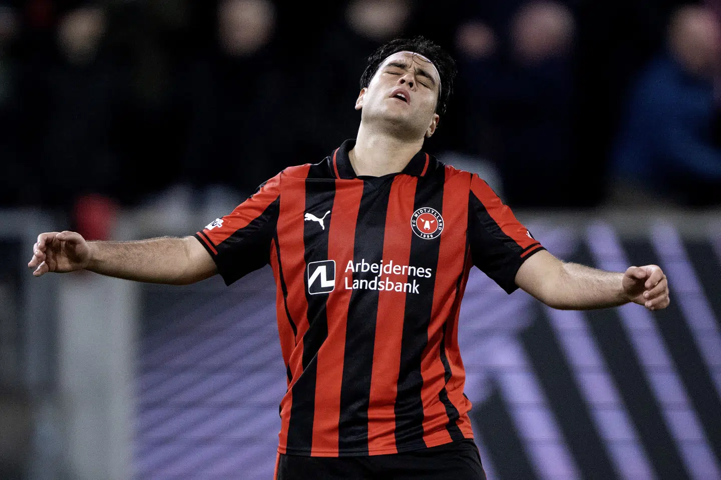 Aral Simsir var blande de FCM-spillere, der brændte fra pletten i straffekonkurrencen.