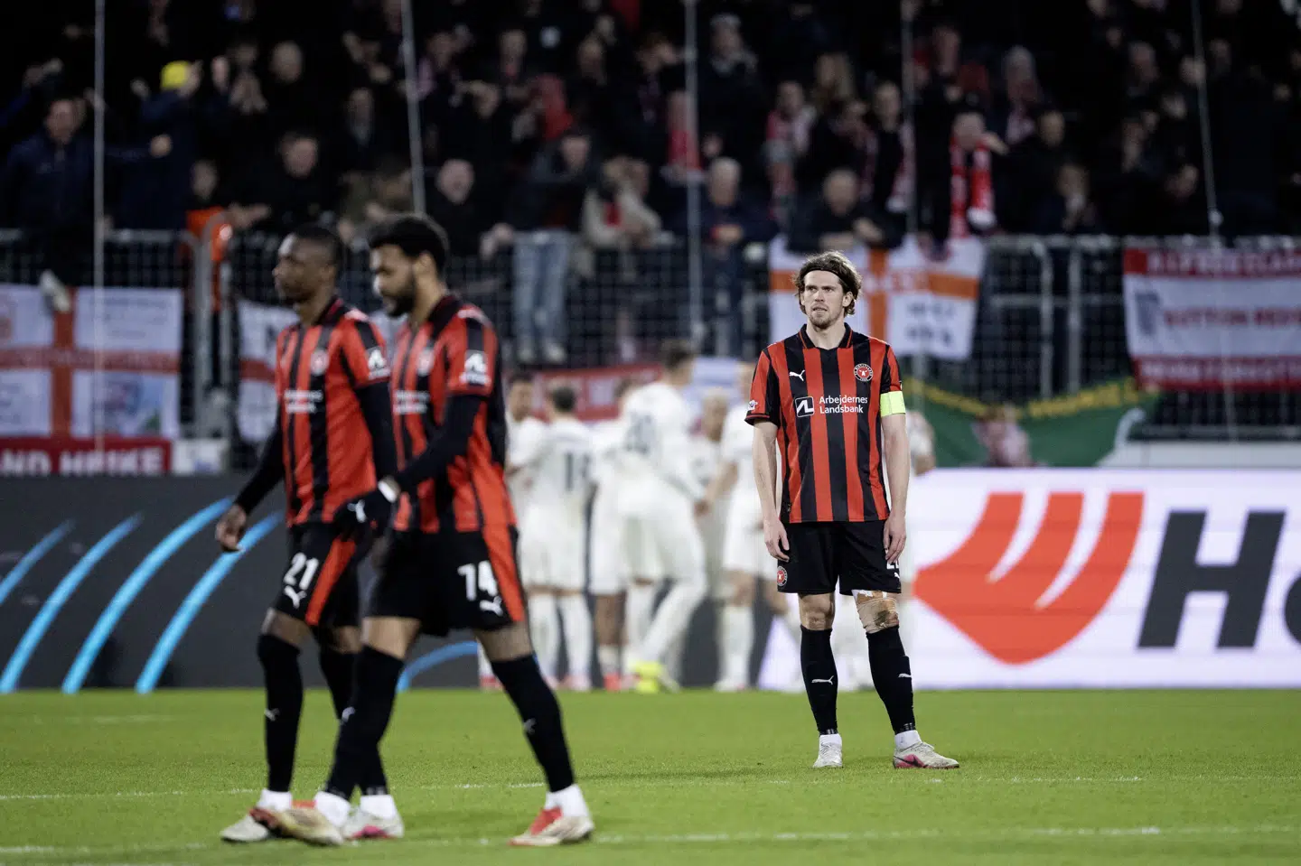 FC Midtjylland kan efter exit i Europa League i den kommende tid fokusere fuldt ud på Superligaen, hvor der er fem point op til AGF.