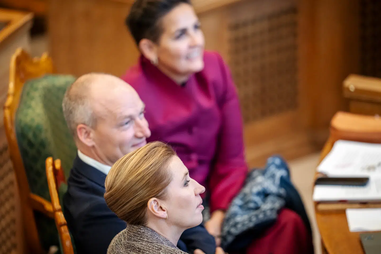 En ny magtakse i dansk politik? Pia Olsen Dyhr (SF), Pelle Dragsted (EL) og statsminister Mette Frederiksen (S) under åbningsdebatten i Folketinget 3. oktober 2024.