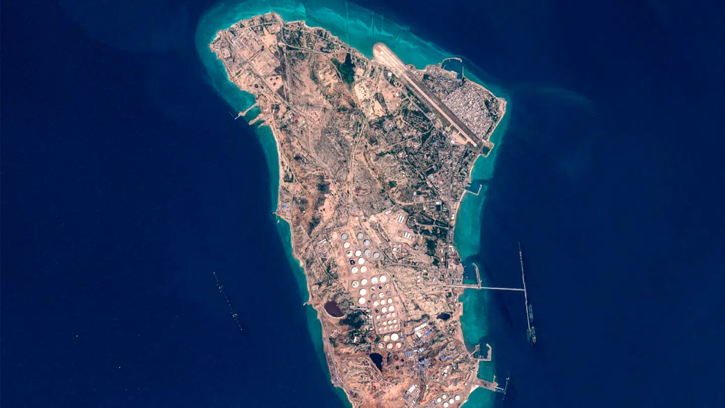 Et satellitbillede af den iranske olieø Kharg.
