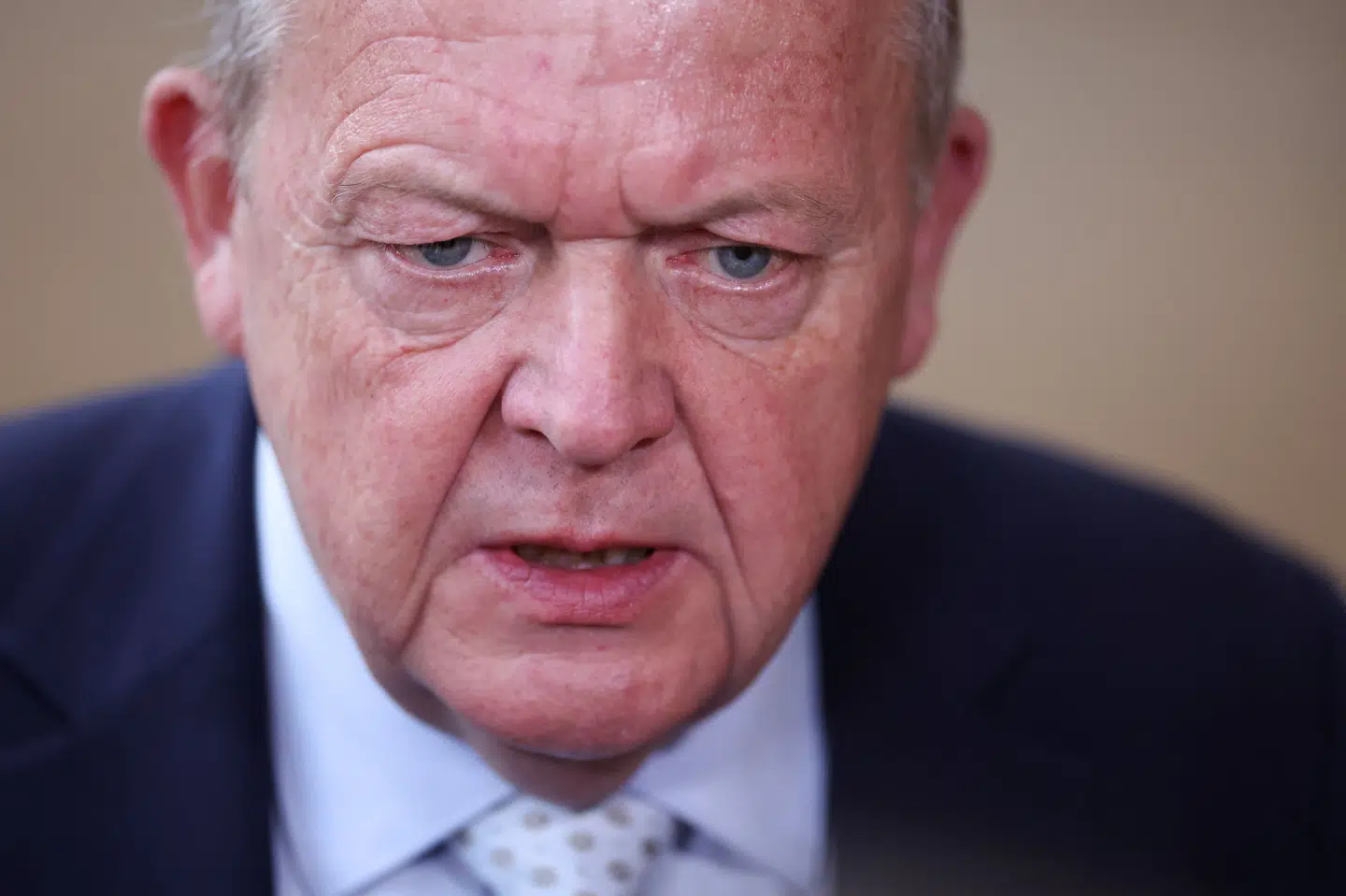 Danmark skal bidrage til at skabe sikker passage ved Hormuzstrædet, men udenrigsminister Lars Løkke Rasmussen (M) kommer lørdag ikke med et konkret bud på hvordan. (Arkivfoto).