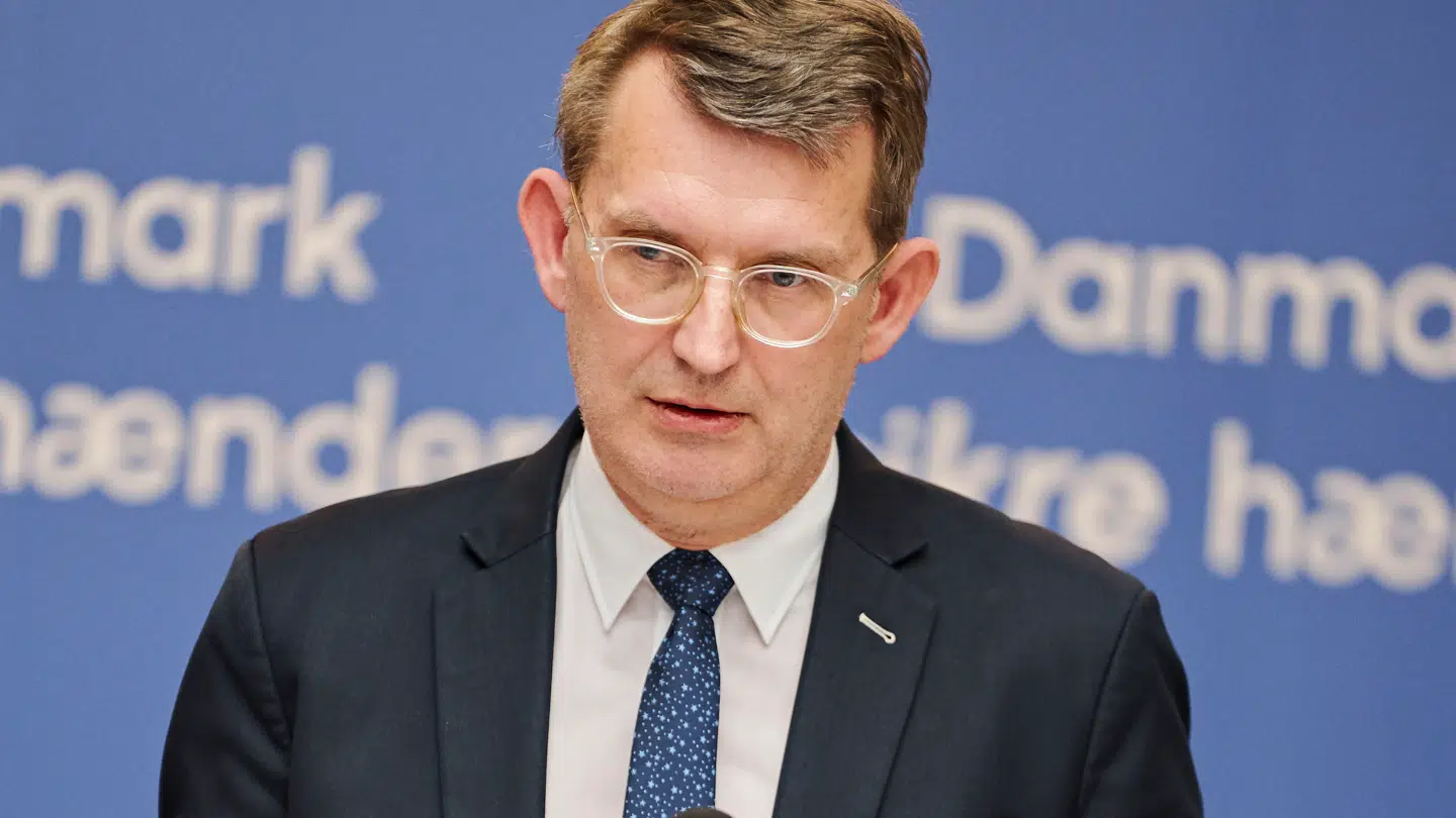 Venstres formand og statsministerkandidat, Troels Lund Poulsen, har søndag 22. marts åbent for at lede det, han kalder 'blå midterregering'.