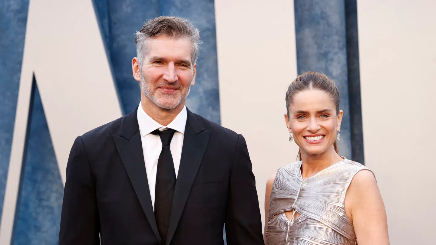 Amanda Peet danner par med 'Game of Thrones'-forfatteren David Benioff.