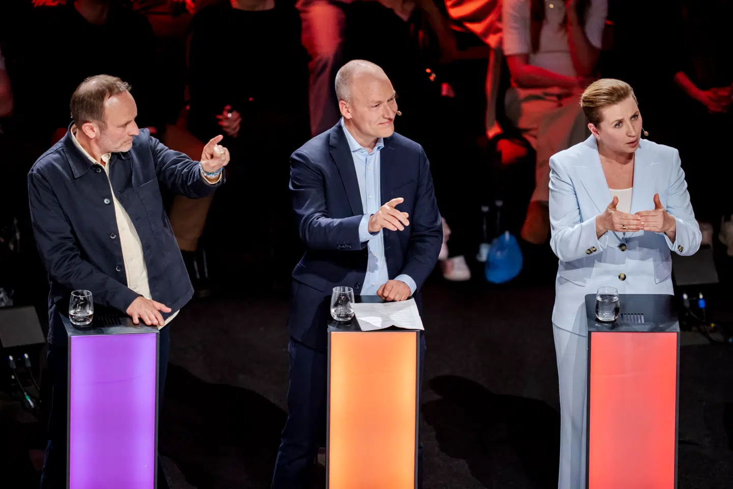 Martin Lidegaard (RV), Pelle Dragsted (EL) og Mette Frederiksen (S) under partilederdebatten 'Demokratiets Aften' søndag på DR1 i Koncerthuset.