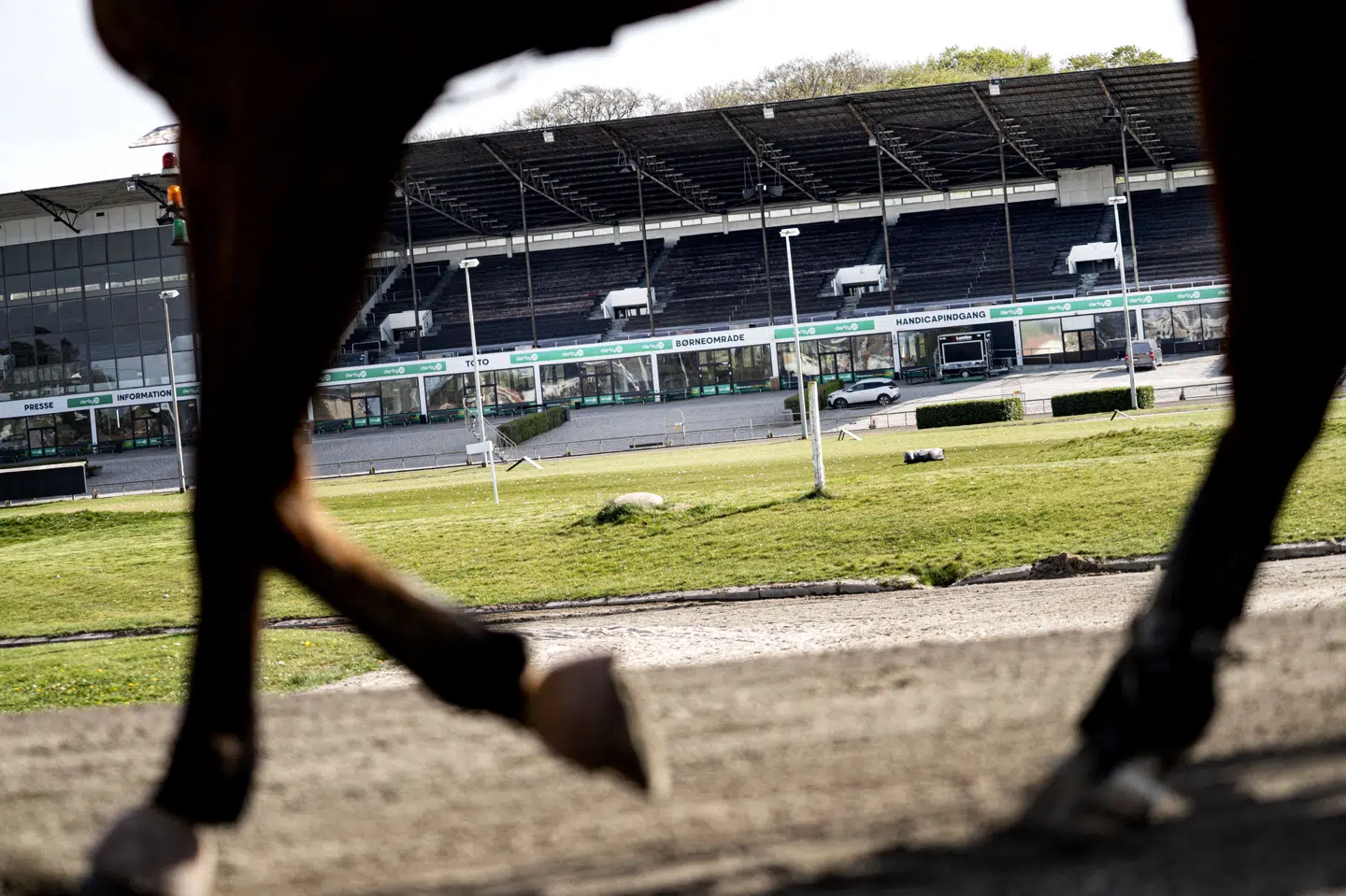 Siden november har Charlottenlund Travbane kæmpet for sin overlevelse. (Arkivfoto).