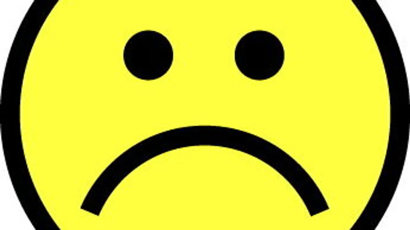 En kinesisk restaurant har fået en sur smiley og en bøde.