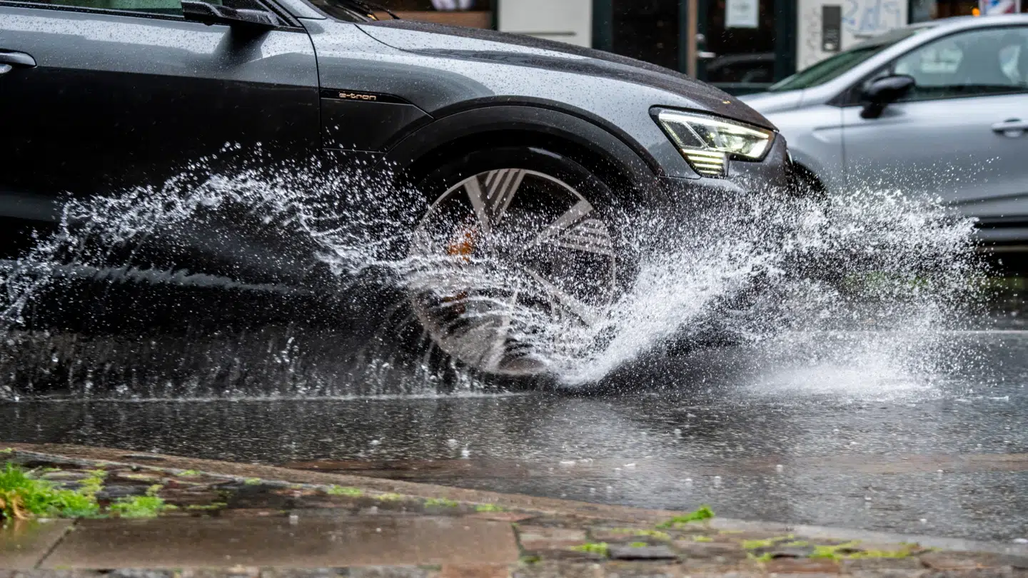 Regnvejr på Vesterbro i København, tirsdag den 22. juli 2025.