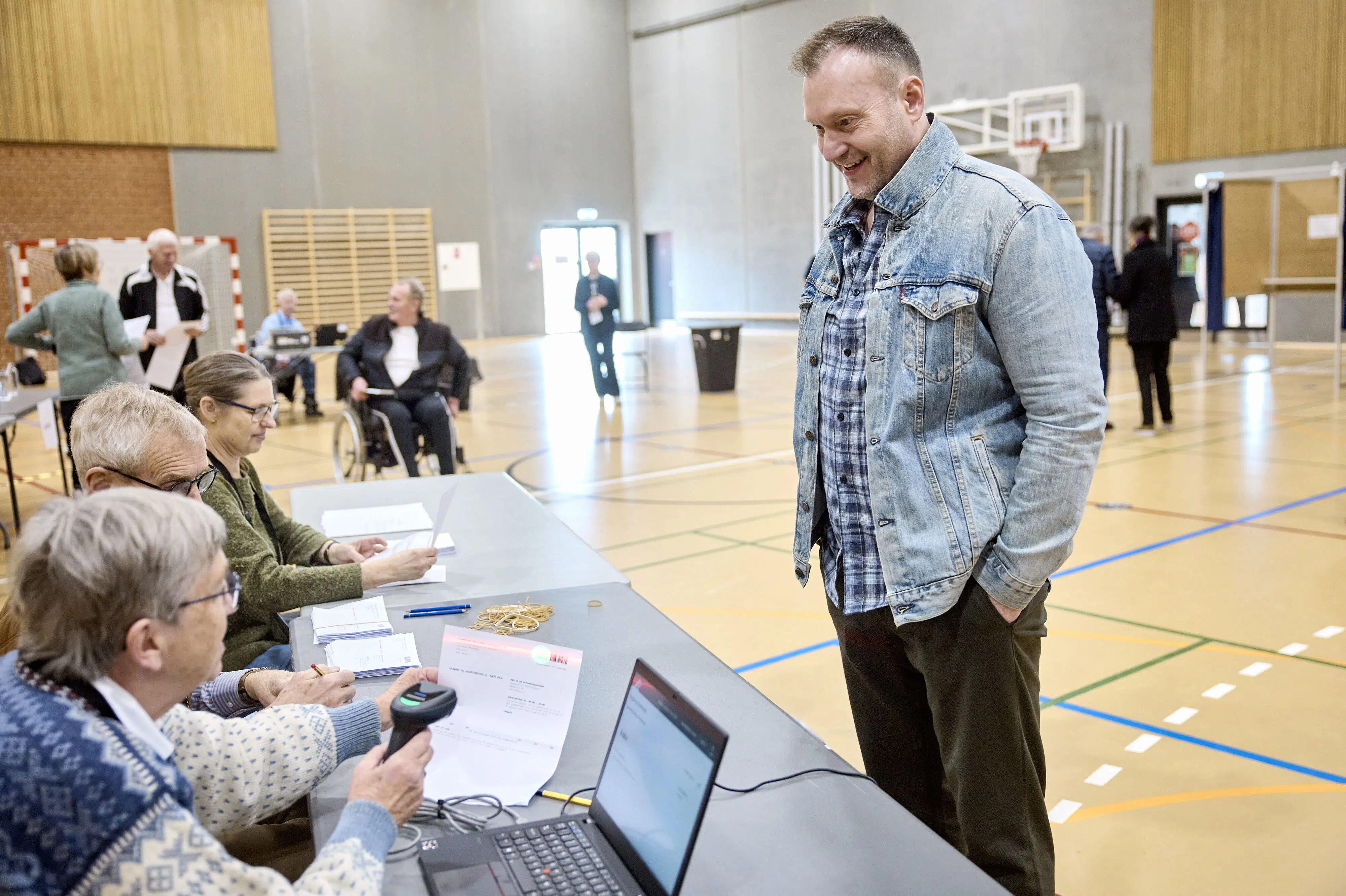 95 procent optalt: Bojes parti balancerer på spærregrænsen