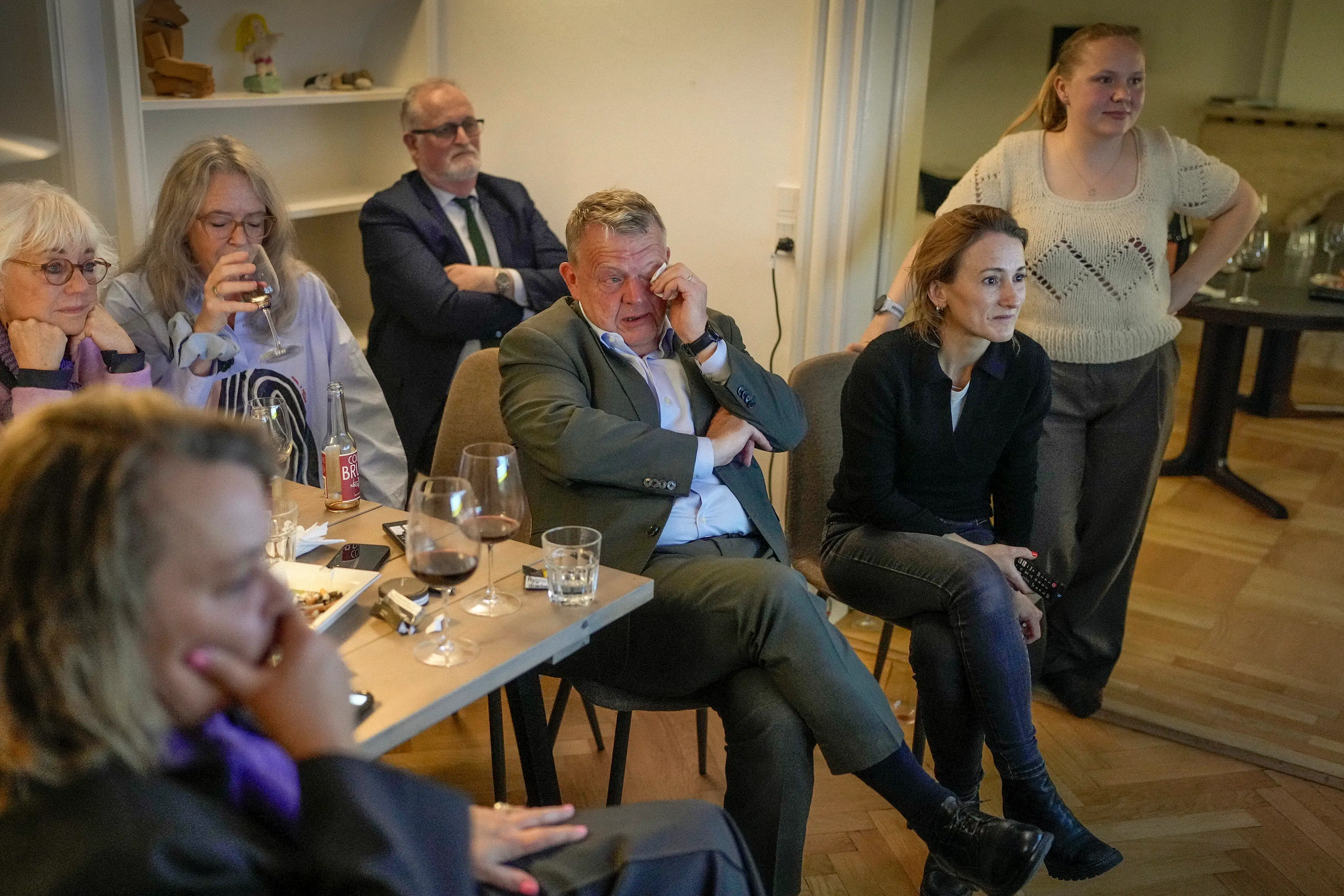 Se billederne: Lars Løkke rørt til tårer