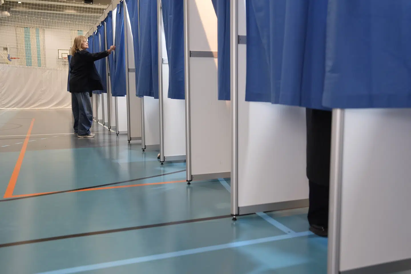 84 procent af de stemmeberettigede fik sat et kryds ved folketingsvalget. Det er 0,2 procentpoint mindre end ved 2022-valget.