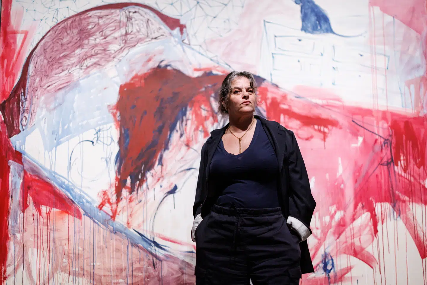 Dame Tracey Emin er i den grad sig selv i disse dage. Fra yndlingsprovo og grænseoverskridende ublufærdighedskunstner til adlet »national treasure« er noget af en tur for en fattig, halvt tyrkisk-cypriotisk pige fra gudsforladte Margate i Kent.