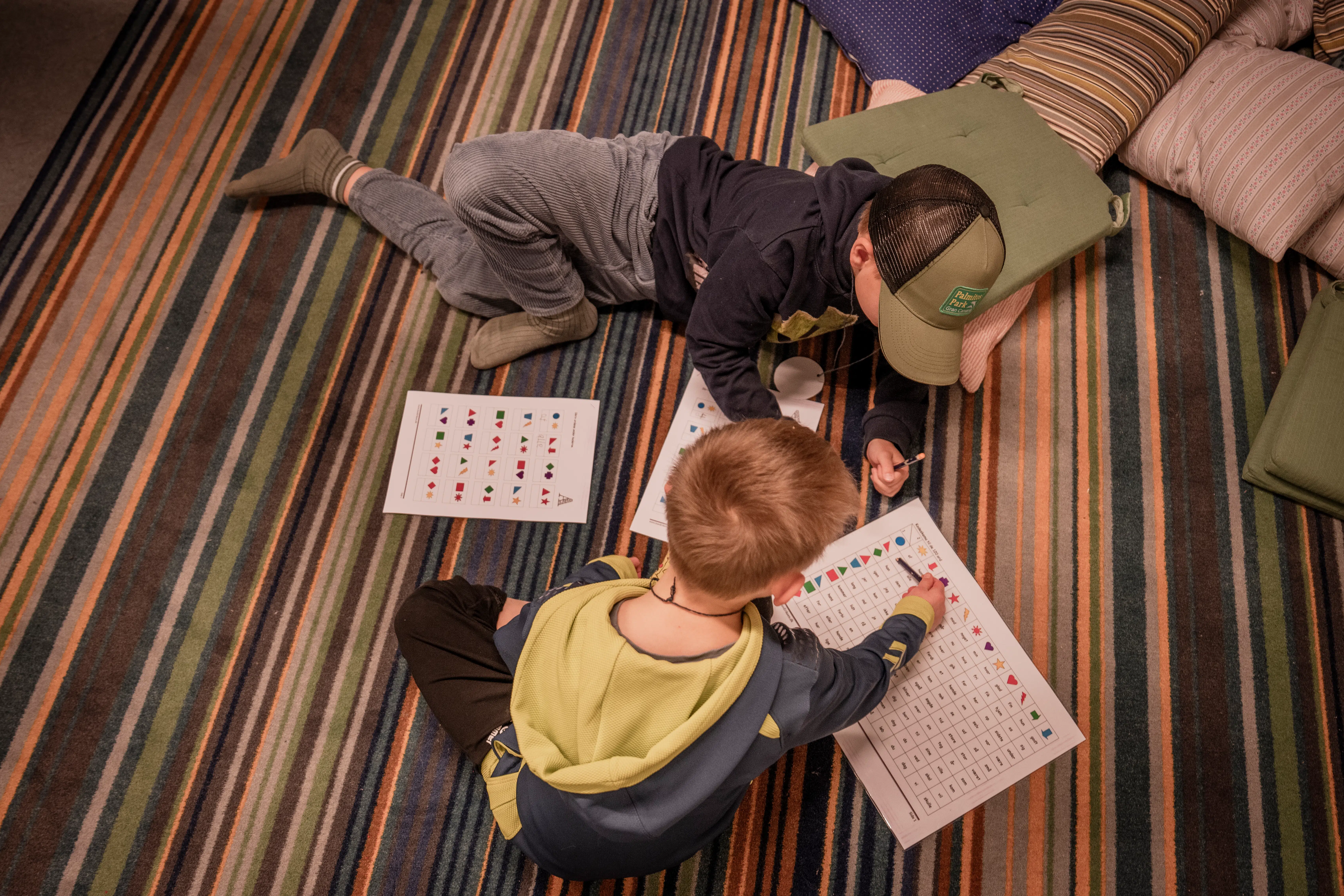 Skolestart i maj blev indført for at gøre overgangen lettere. Men den tidlige start kan give udfordringer for børnene