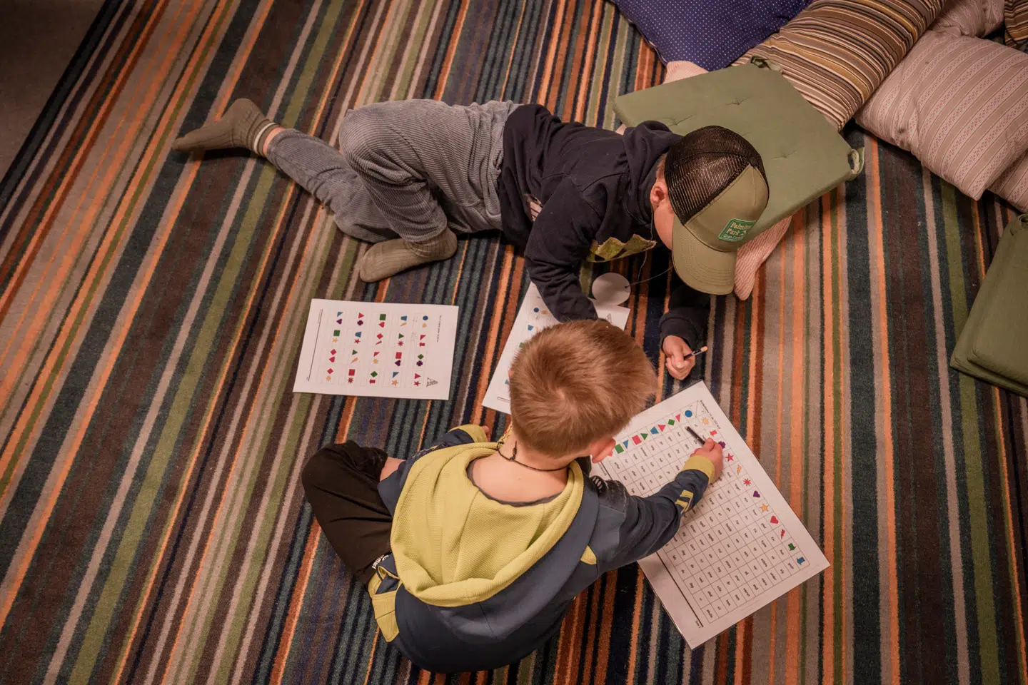 Debatten om klassestørrelser afspejler en bredere erkendelse: Relationer betyder noget for børns trivsel og læring, skriver Kasper Brock-Jørgensen. Foto: Linda Kastrup