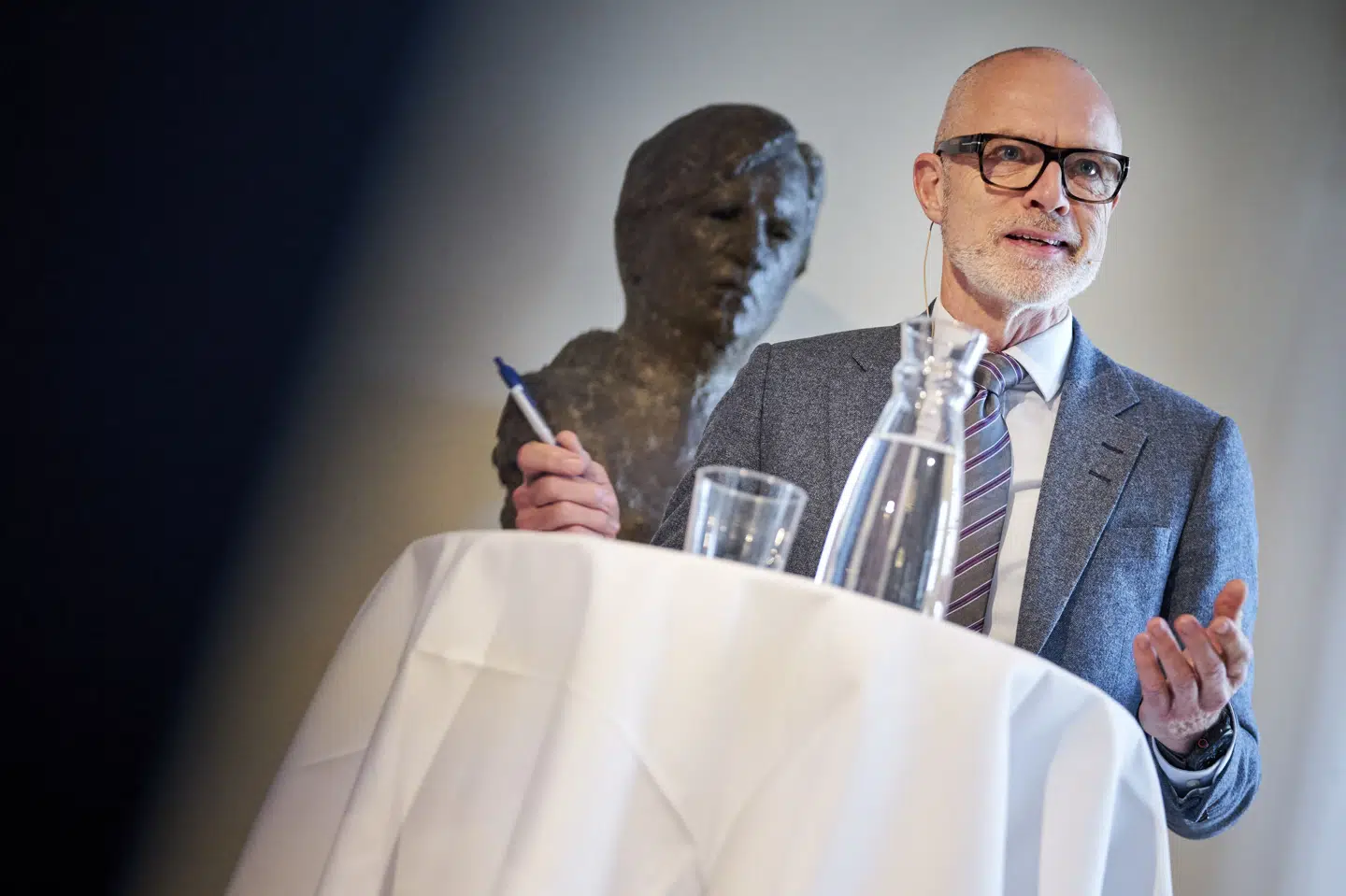 Allan Feldt deltager i en valgdebat om rent drikkevand på Nationalmuseet i København 19. marts 2026. Han er med blot to stemmer blevet valgt ind i Folketinget over Paw Karslund. (Arkivfoto).