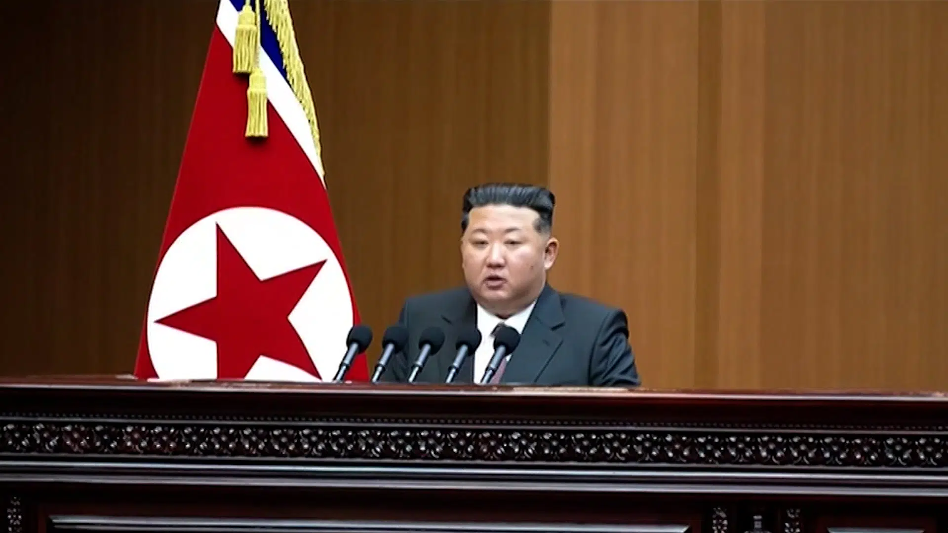 Kim Jong Un til USA: »Vi har ret til atomvåben«