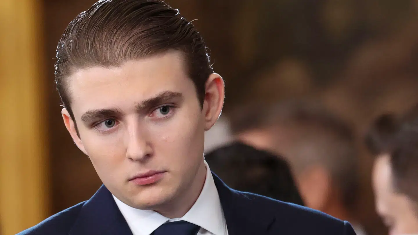 Bliver Barron Trump den første Trump, der aftjener værnepligt? Presset stiger på Trump for at få ham til at sende sin egen søn i krig.