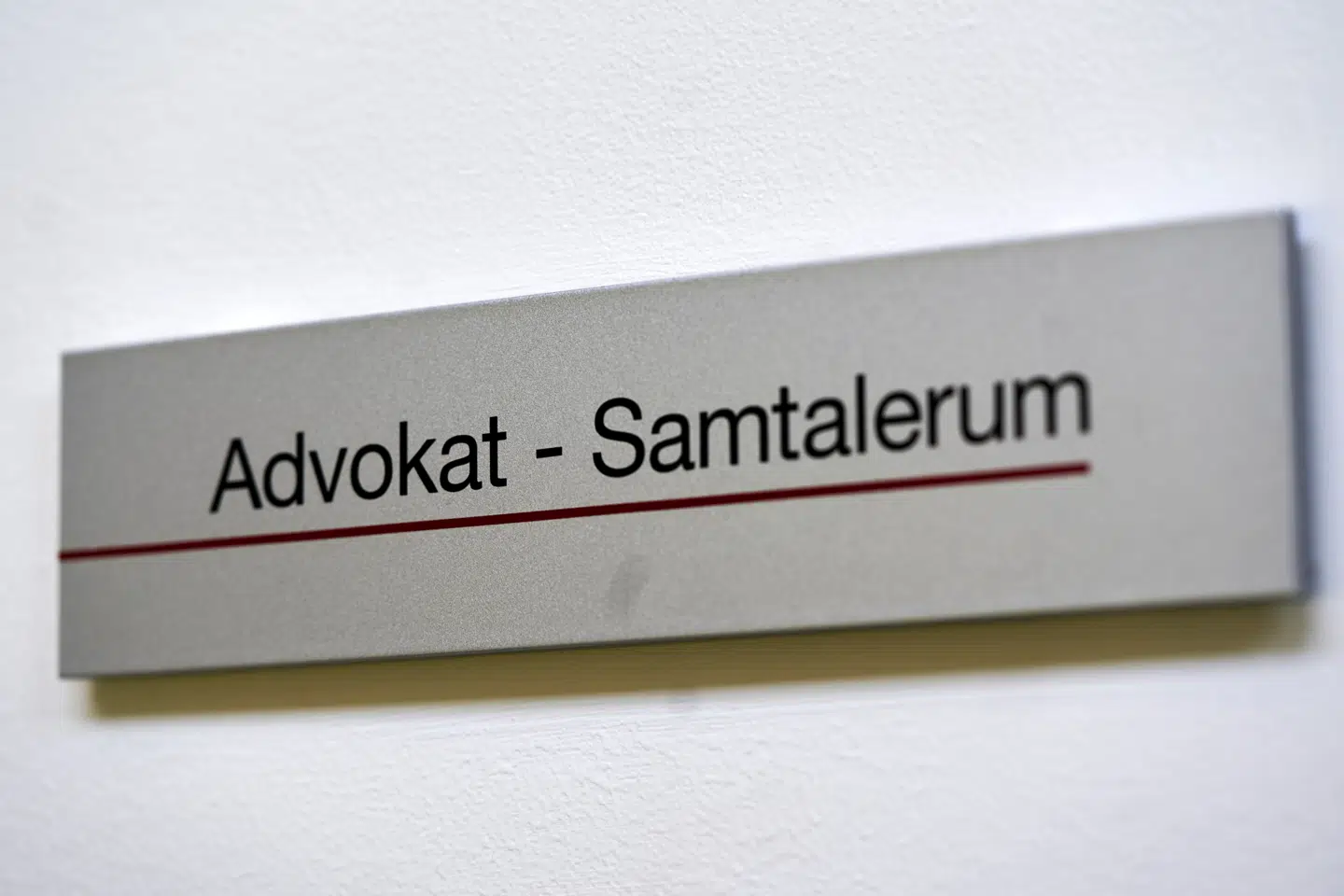 Danske advokater har noget at samtale om for tiden, hvor pres fra mange sider påvirker deres hverdag.