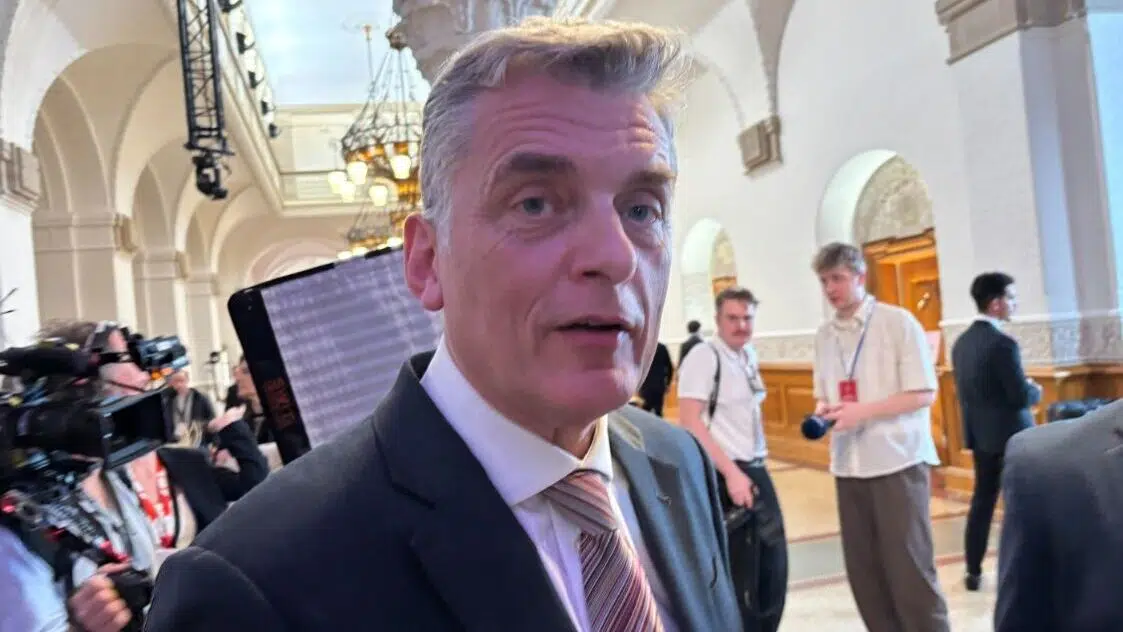 Stor V-profil efter vælgerne vragede ham: Genopstiller ikke