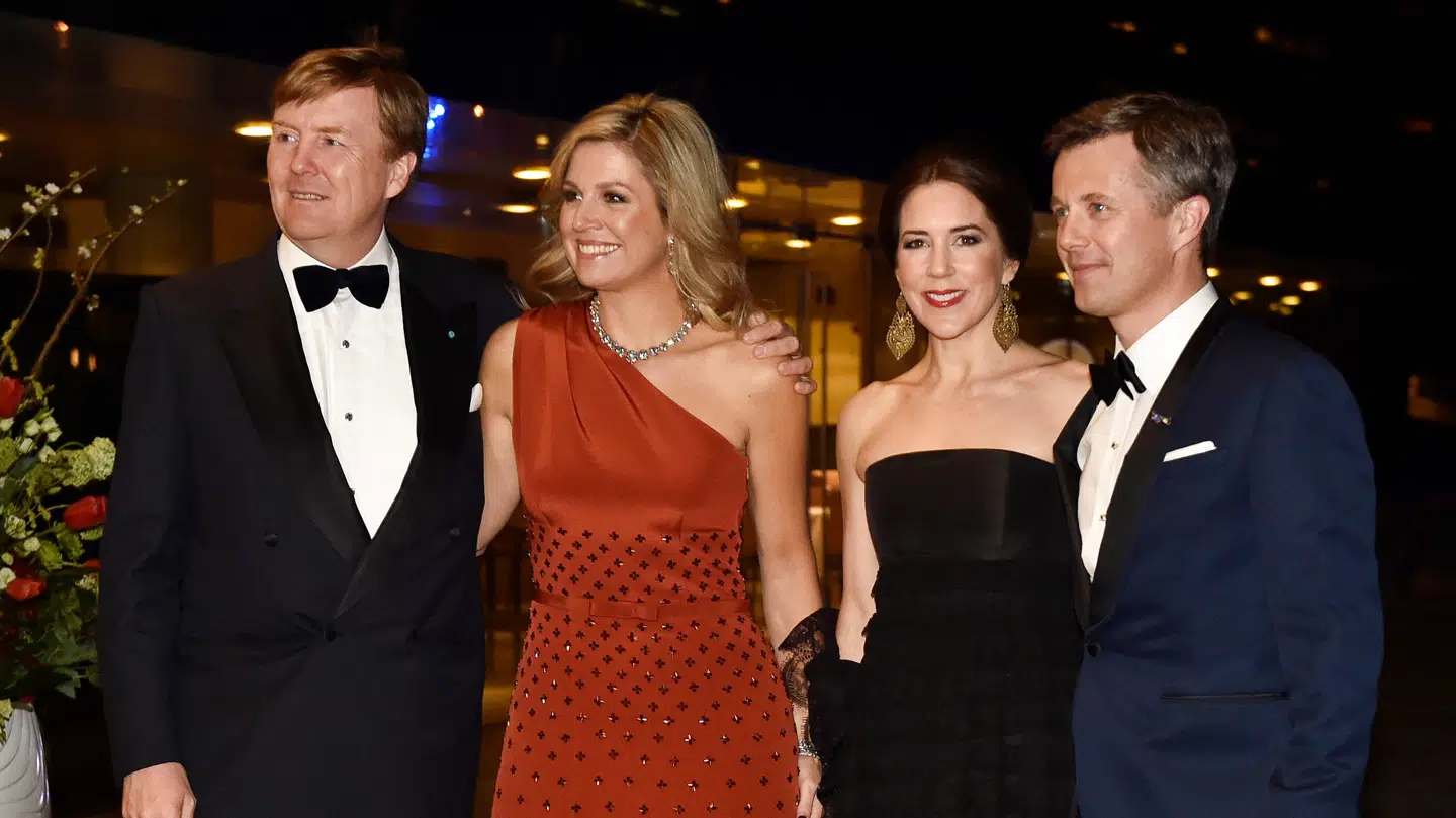 Det hollandske regentpar Dronning Maxima og Kong Willem-Alexander sammen med det danske kronprinspar under et statsbesøg i 2015.