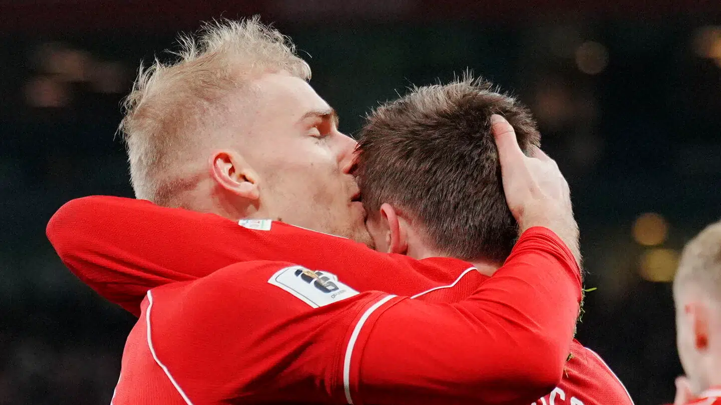 Kys til Danmark - kys til Damsgaard.