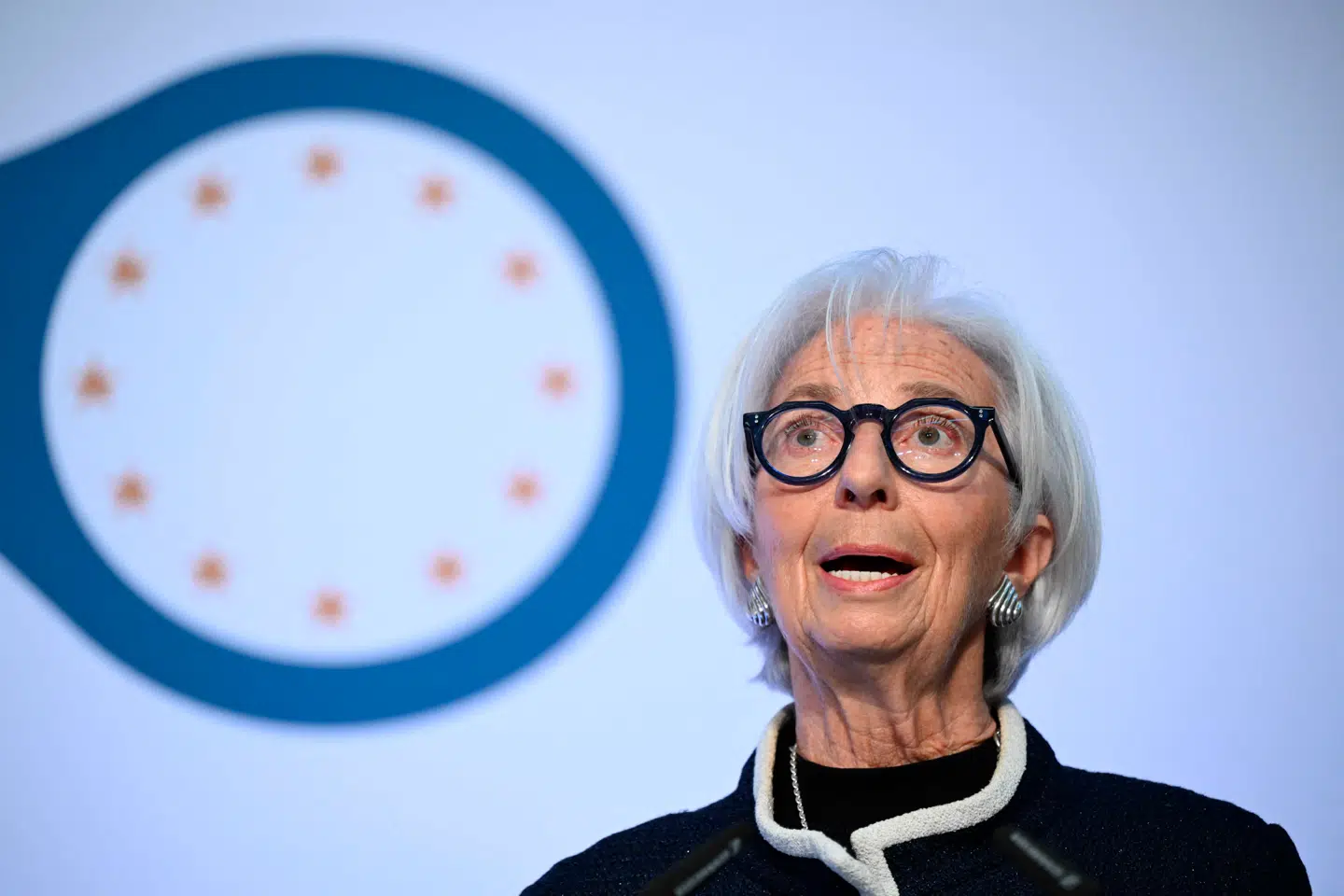 Formanden for Den Europæiske Centralbank, Christine Lagarde, kom i løbet af ugen med en advarsel: Investorerne er for optimistiske og kan risikere, at blive ramt hårdt af krigen i Mellemøsten.