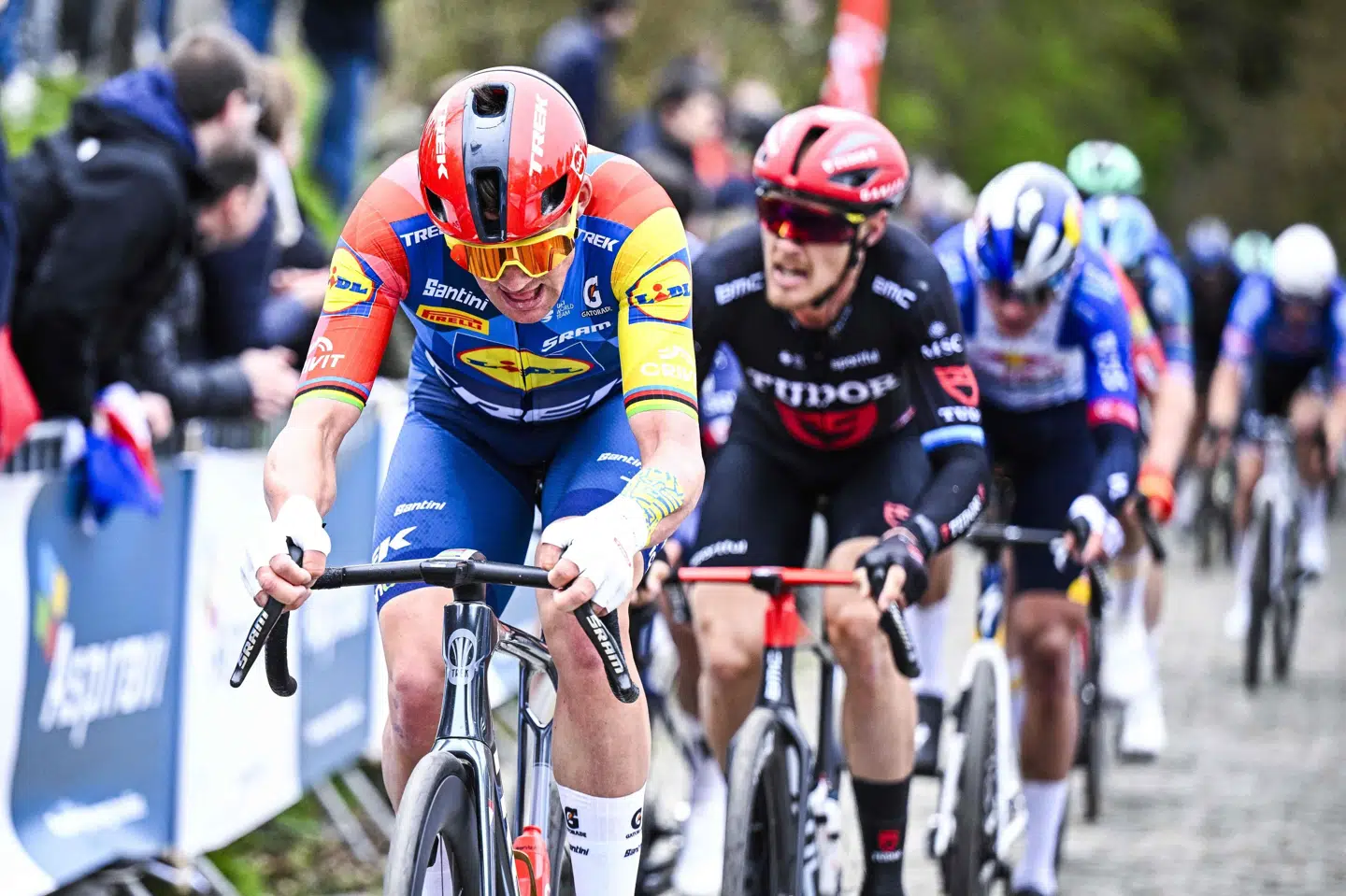 Mads Pedersen deltog fredag i endagsløbet E3 Saxo Classic, hvor han blev nummer ni.