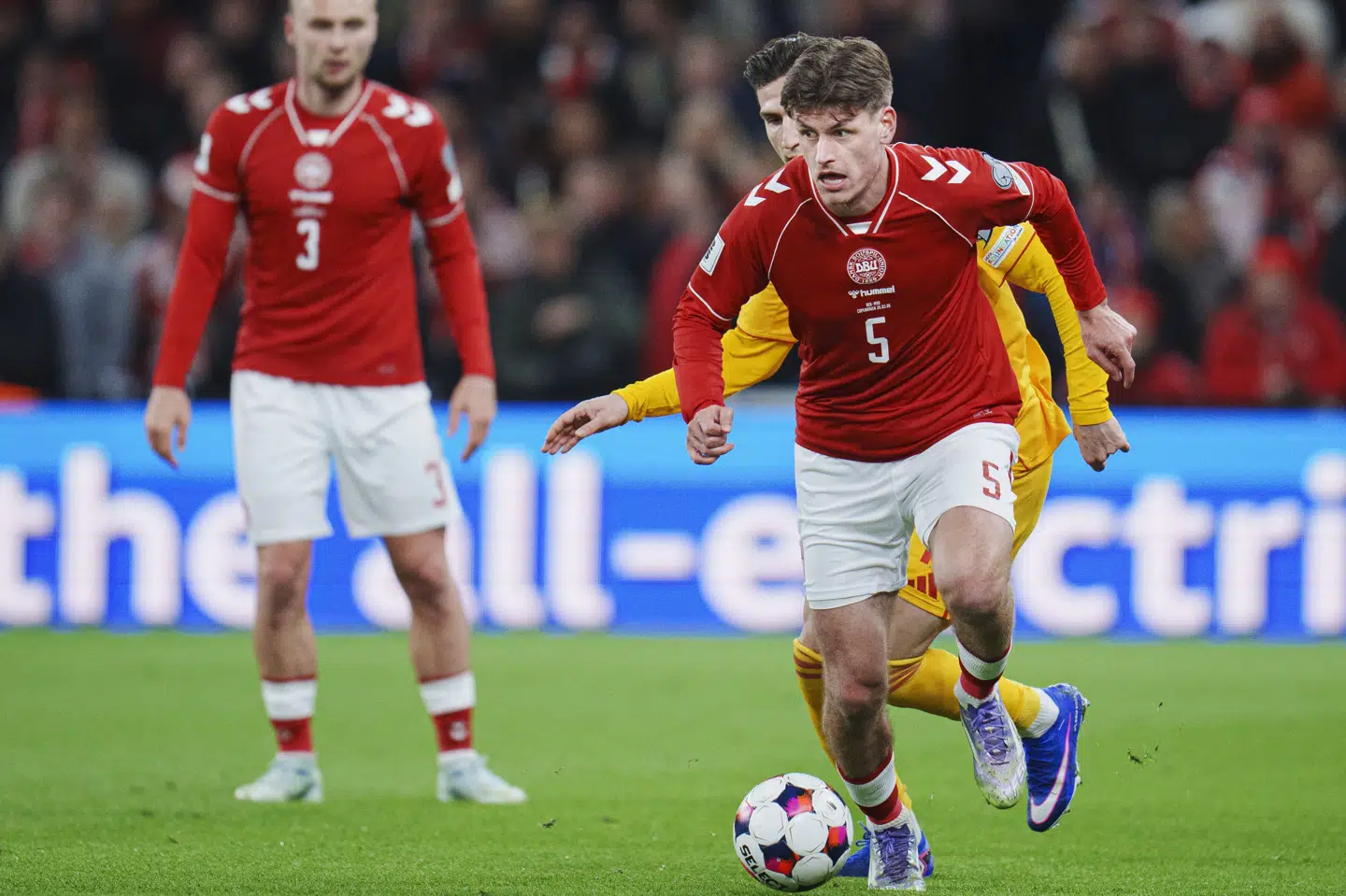 Joakim Mæhle diskede op med sit sædvanlige drev på venstrekanten, da Danmark i torsdags slog Nordmakedonien.