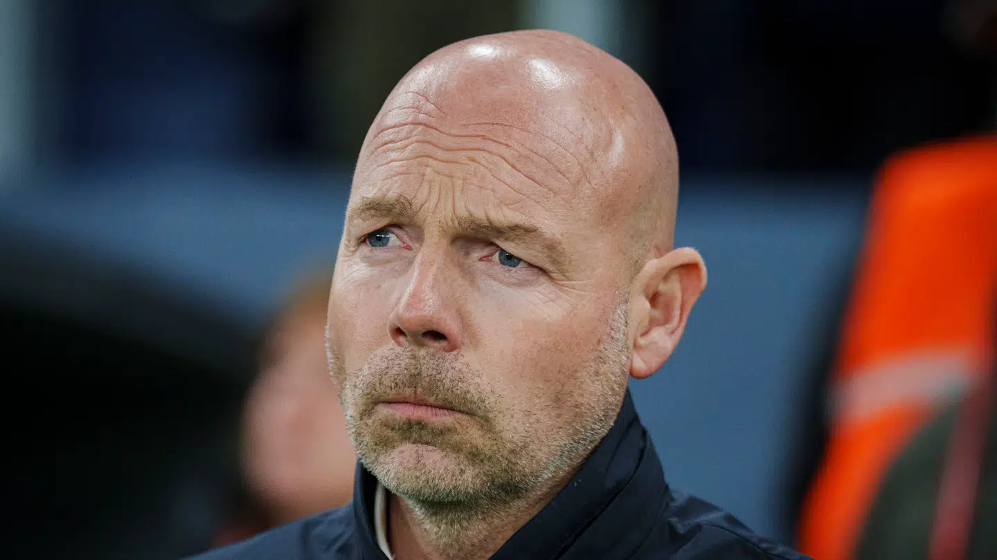 Brian Riemer har ét problem, mener B.T.s sportsredaktør Lasse Vøge.