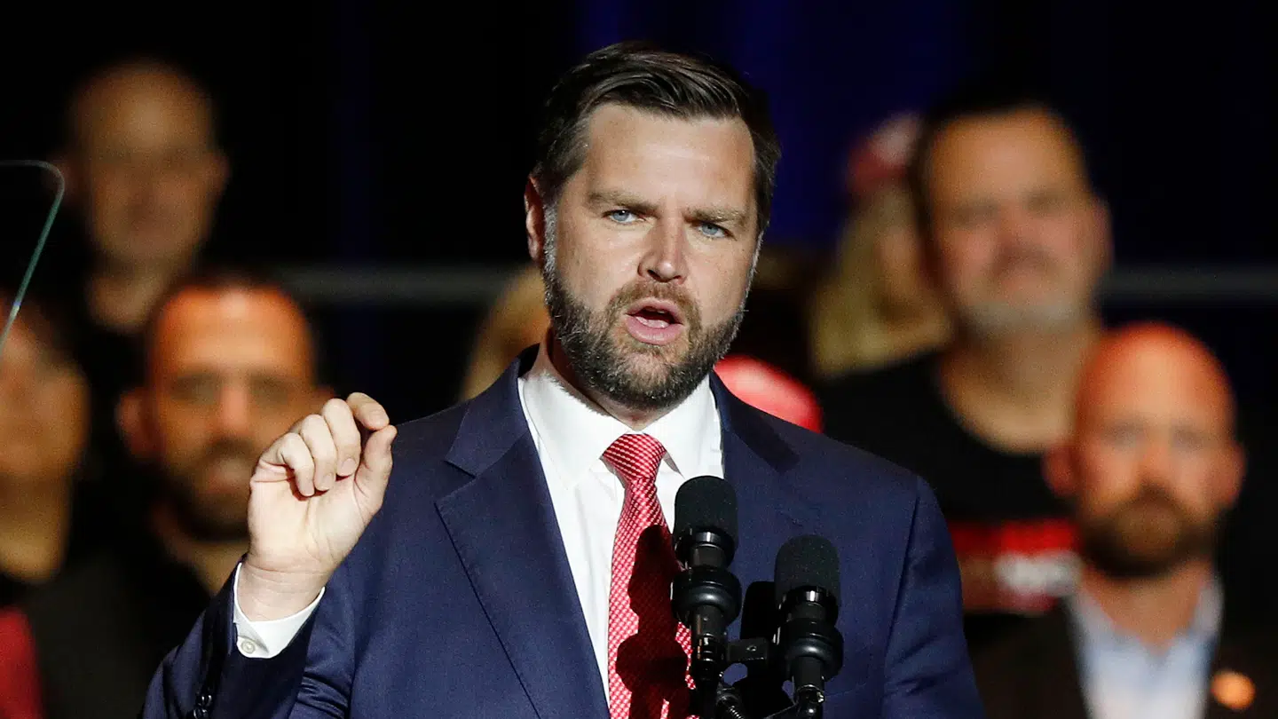 J.D. Vance scorer over halvdelen af stemmerne til prøvevalg, men får samtidig konkurrence.