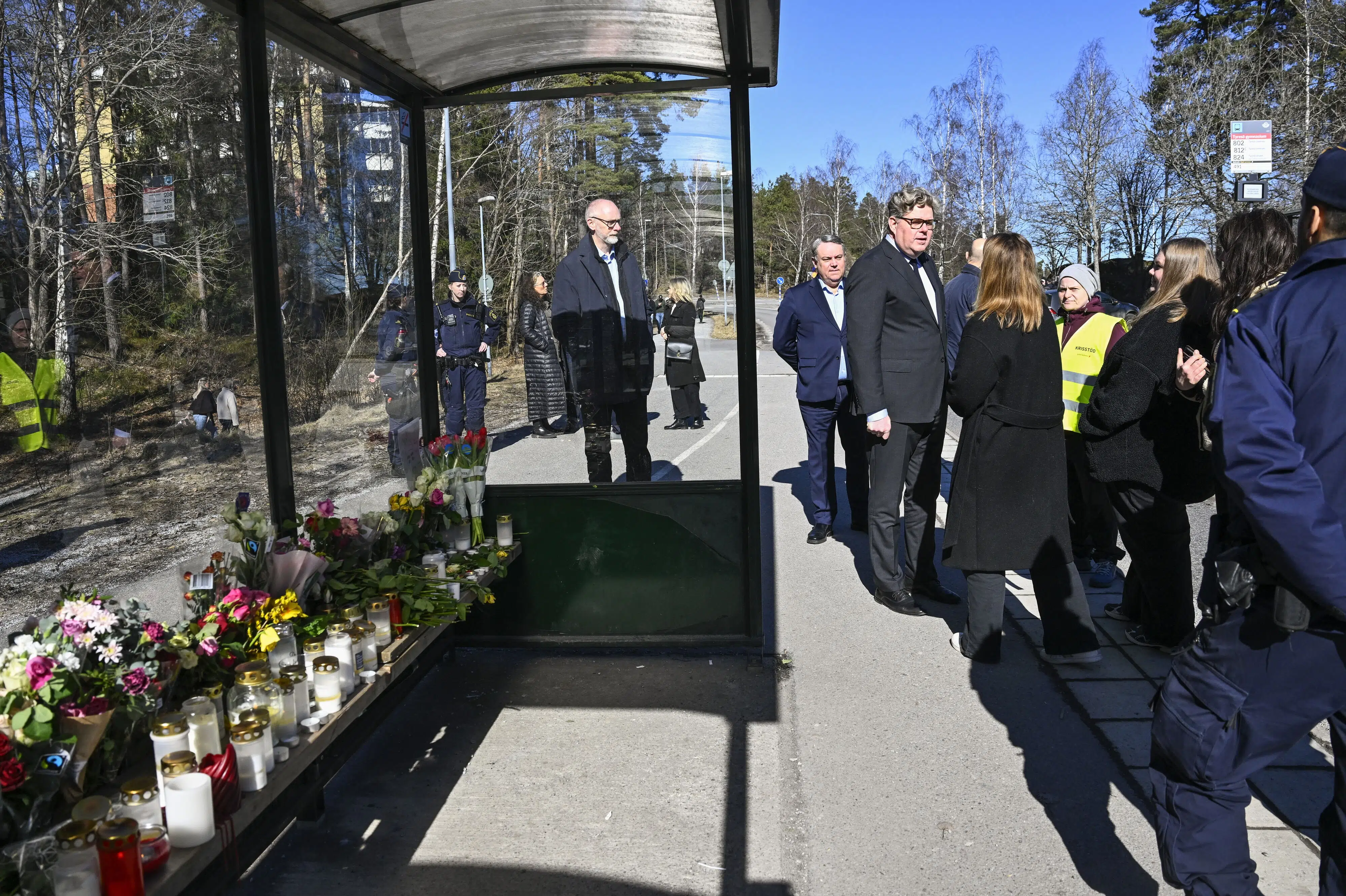 Mand i 20'erne er anholdt for skuddrab i bus i Sverige