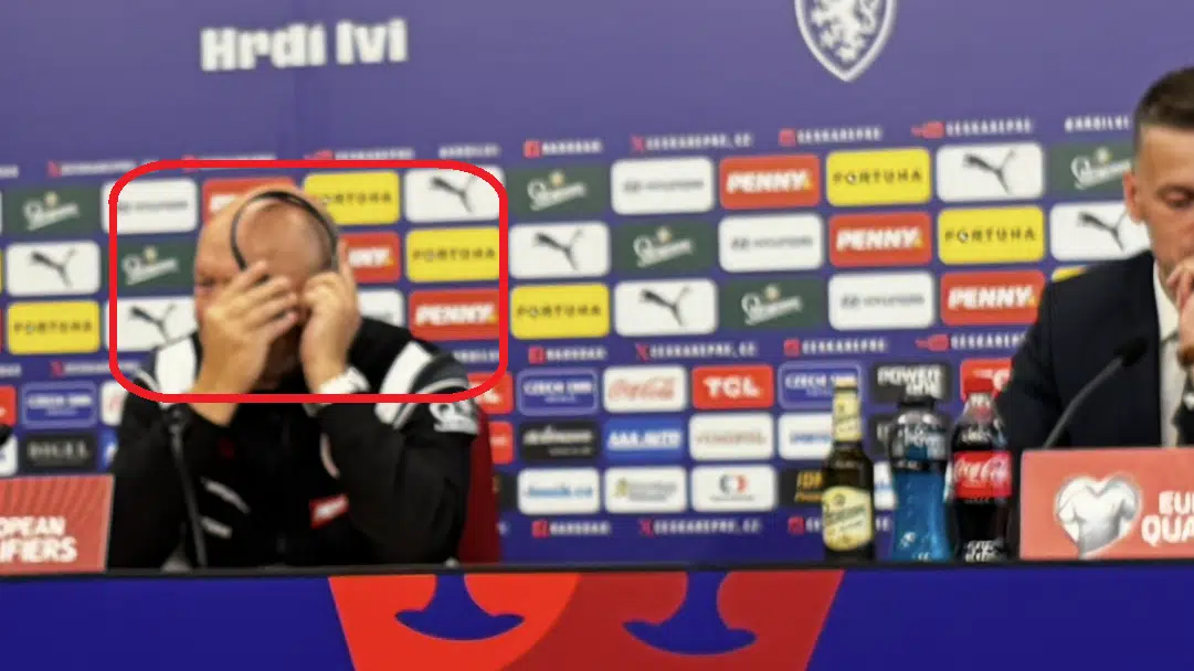 Koks på pressemøde: Stor forvirring i Prag