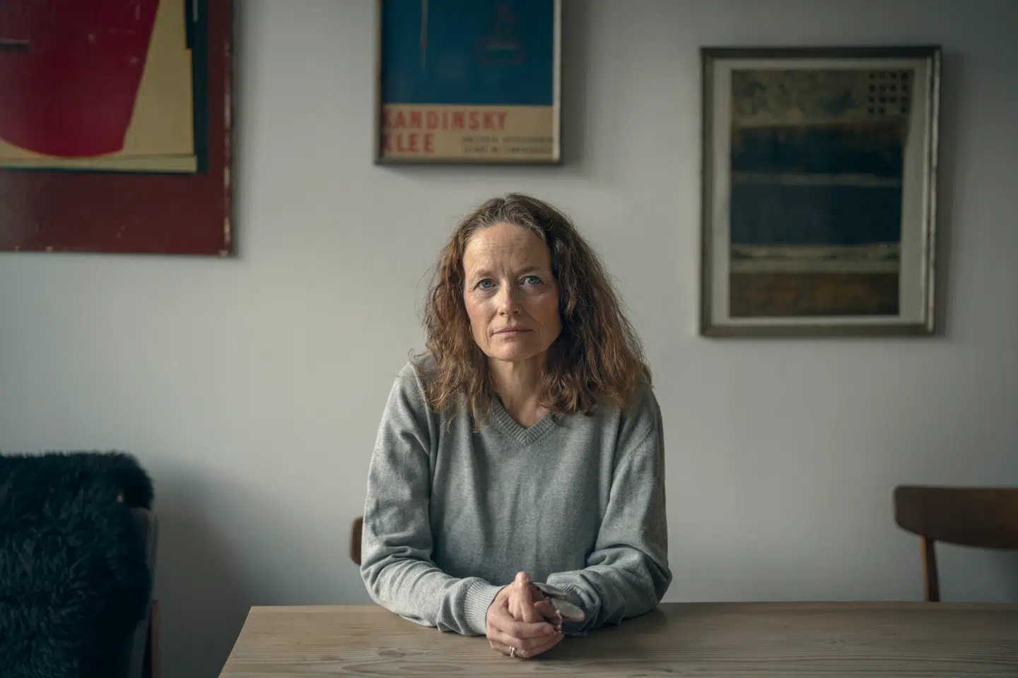 Da Randi Lindeneg fik kræft, voksede i hende en usagt fornemmelse af, at hun på en måde havde fejlet, og at sygdommen var hendes egen skyld. Nu vil hun have os alle til at tale om, hvordan vi taler om sygdom.