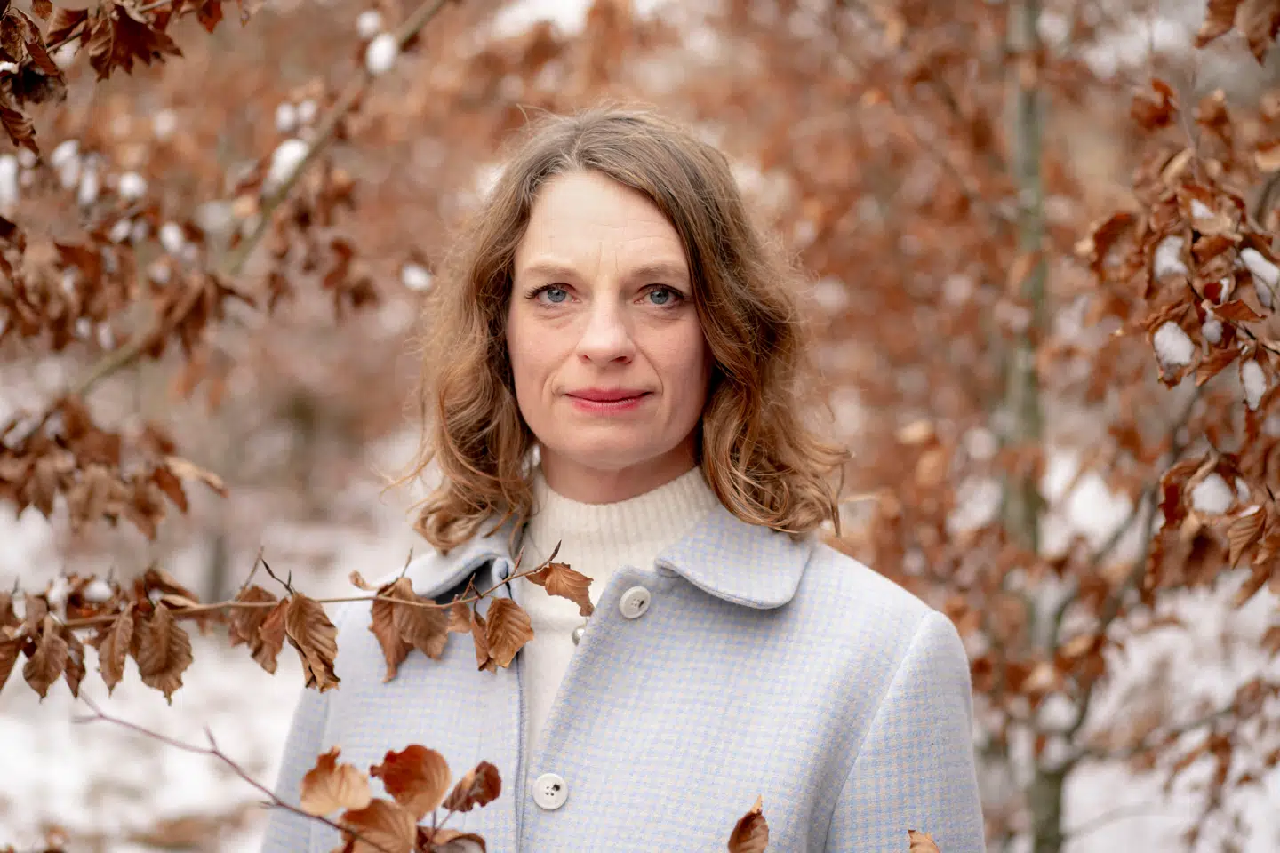 I 2025 udsendte forfatteren Charlotte Weitze romanen »Ulvemælk«, som netop kredser om den kunstige intelligens i litteraturen.